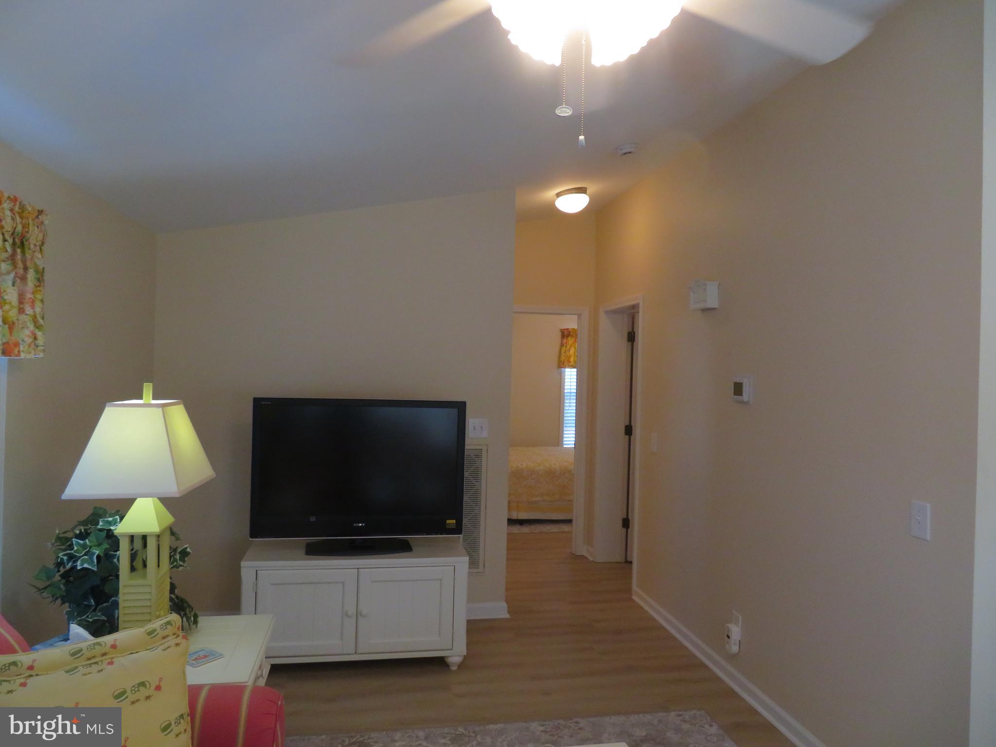 WHITE HORSE PARK II - Residential