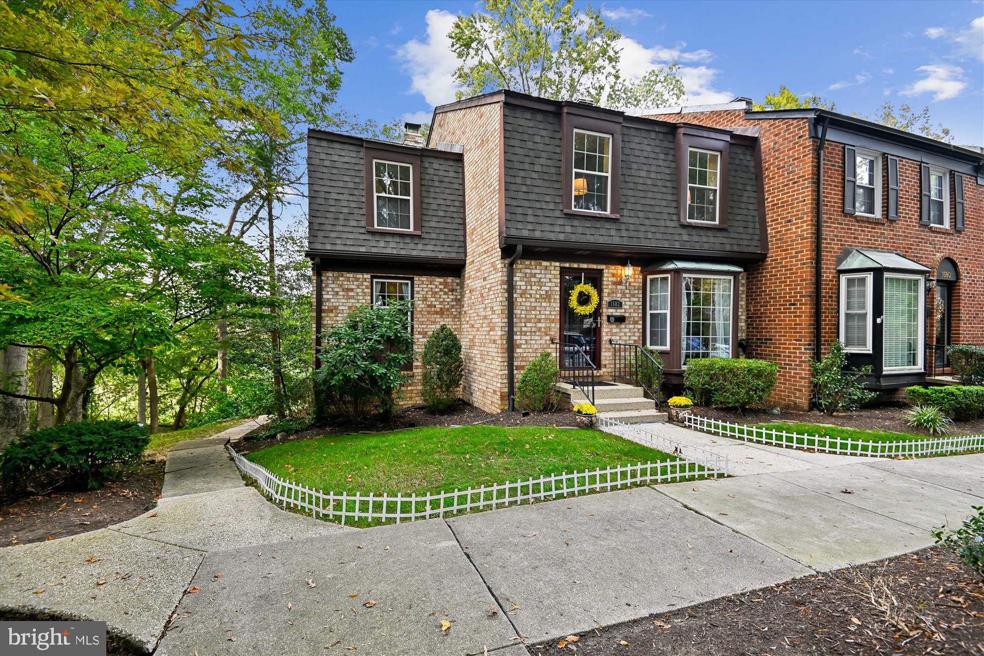 LAKE LOUISE - Residential