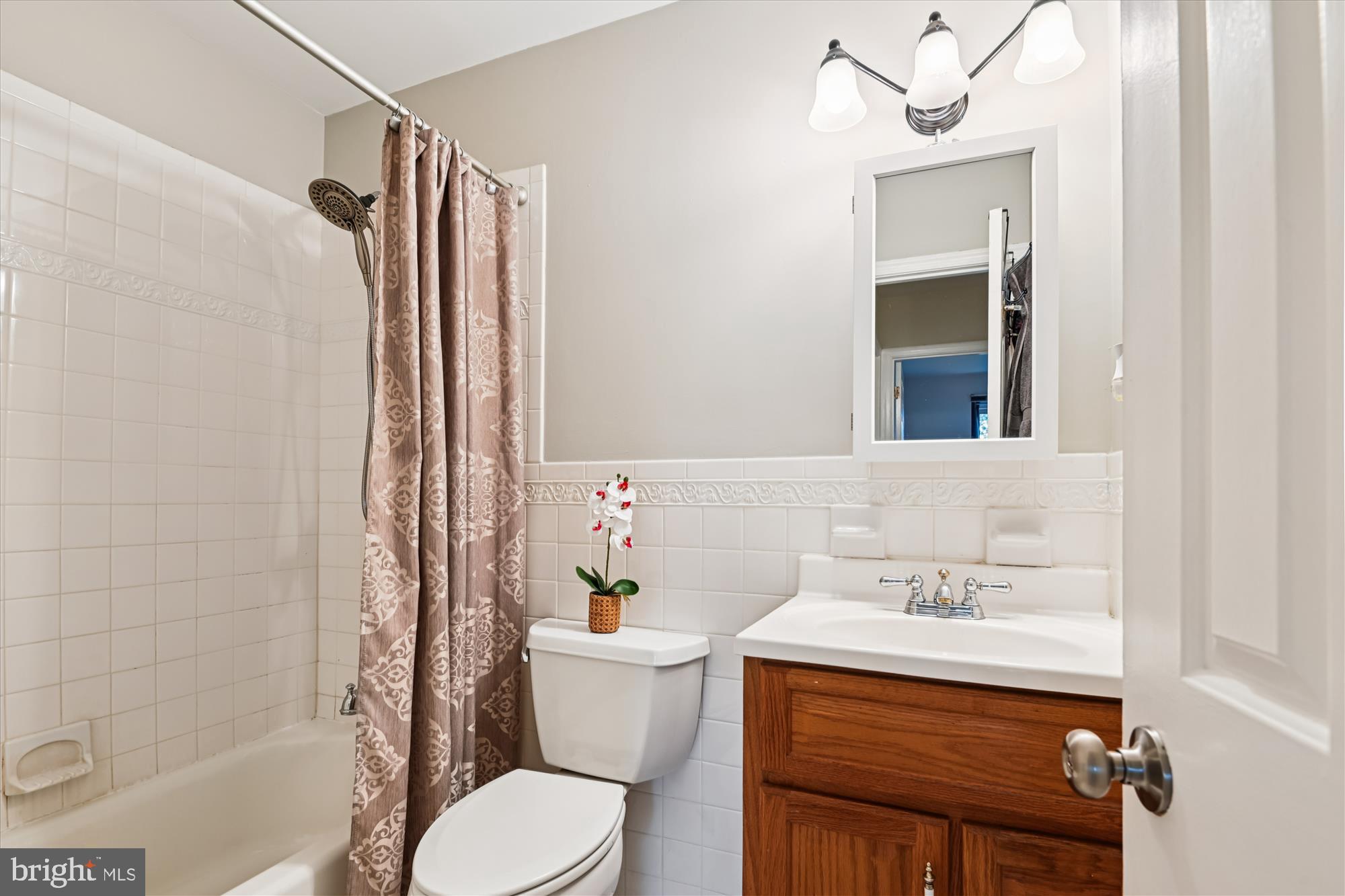 LAKE LOUISE - Residential