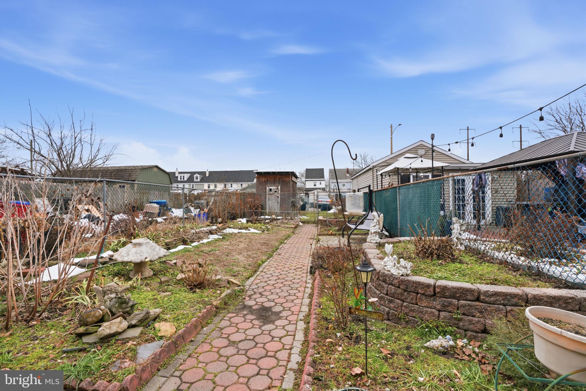 BRISTOL - Residential