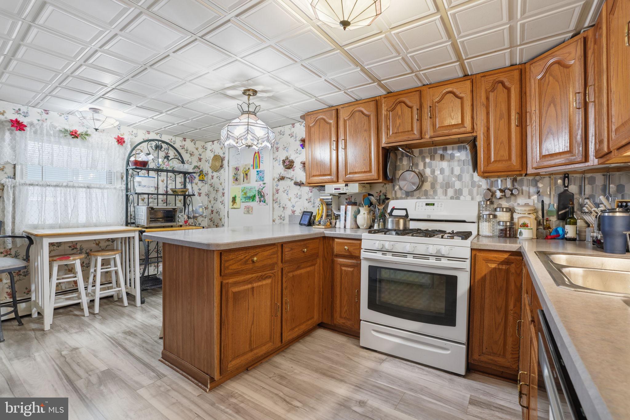 BRISTOL - Residential