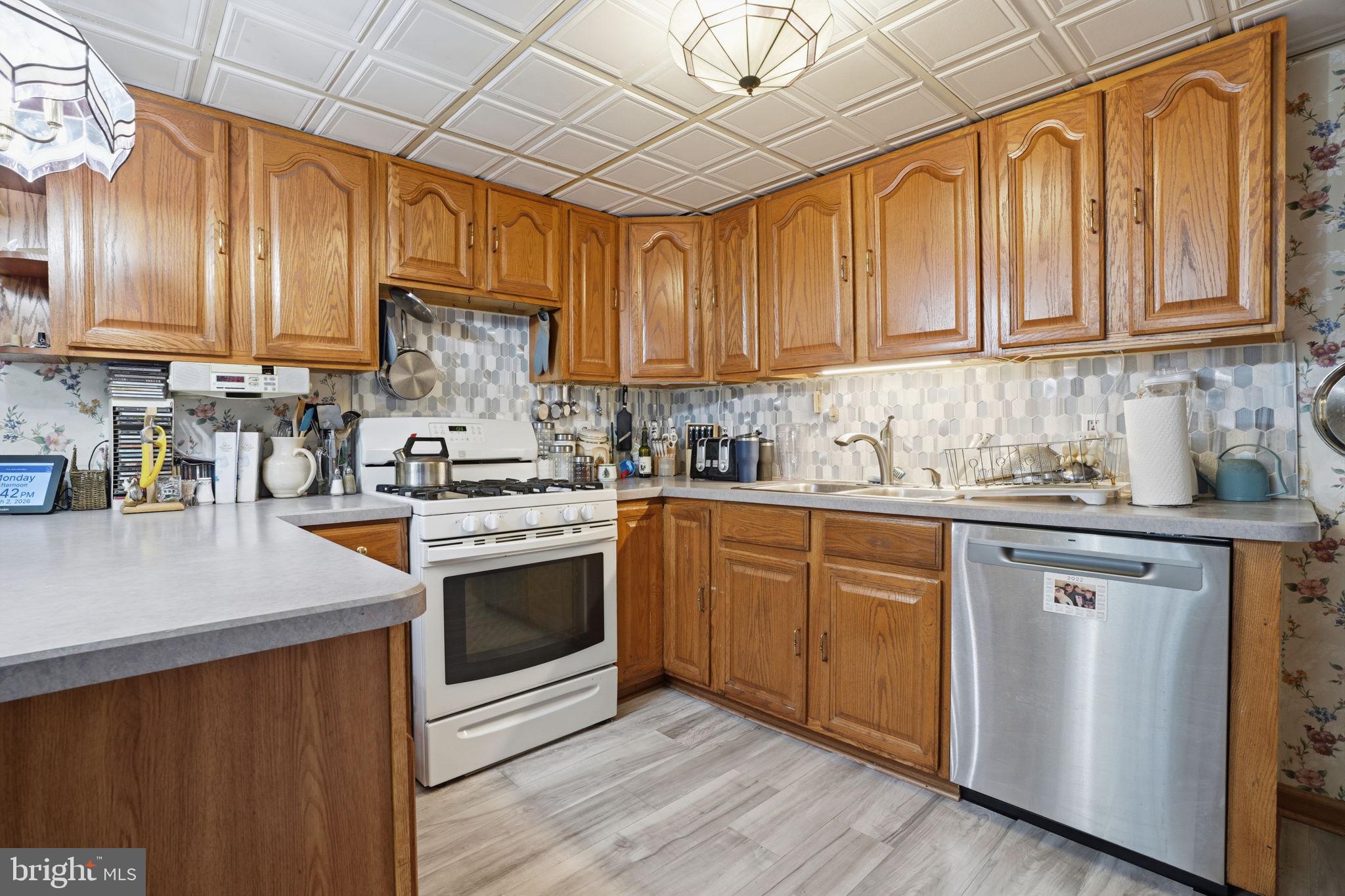 BRISTOL - Residential