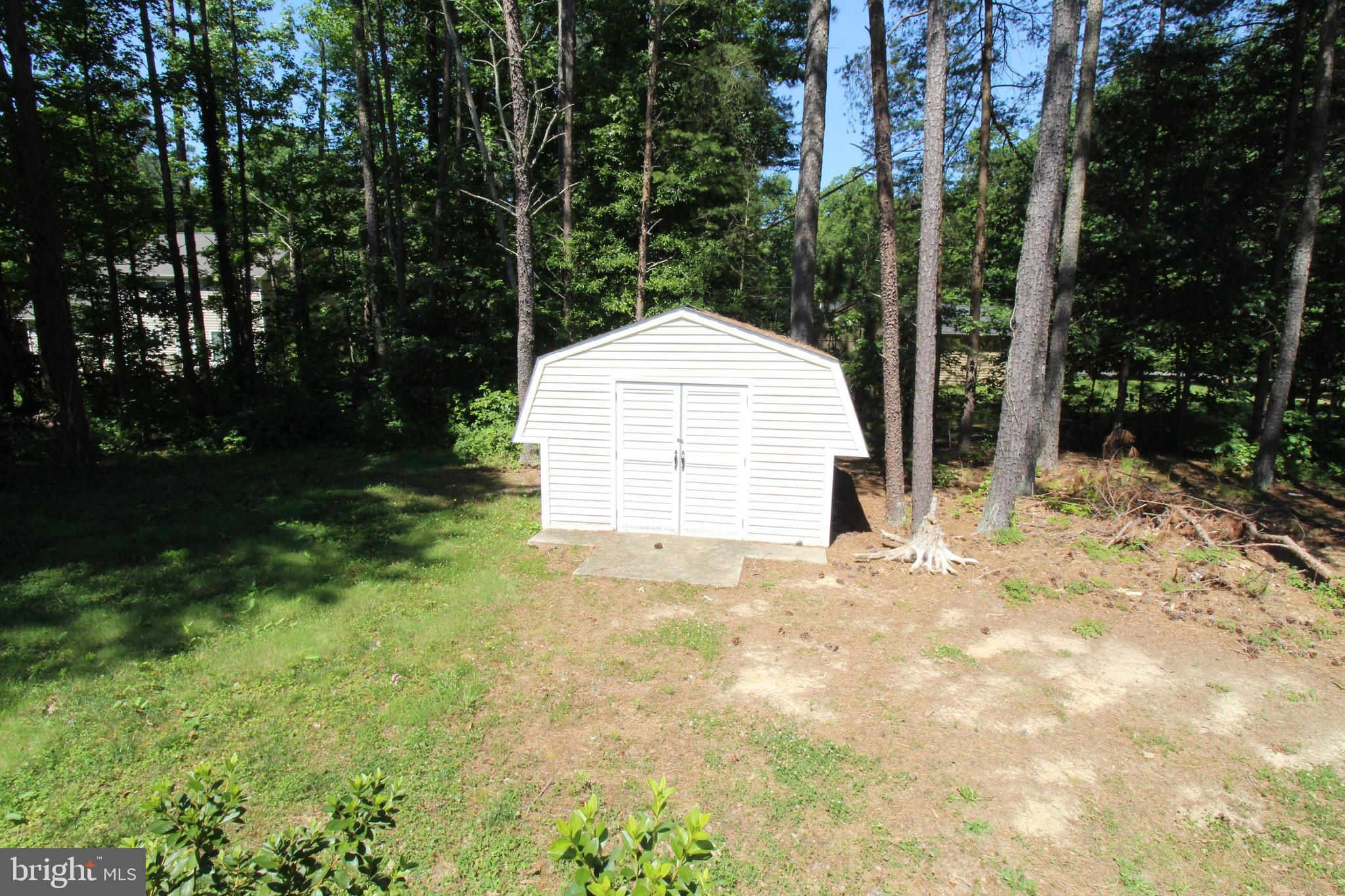 LAKE CAROLINE - Residential