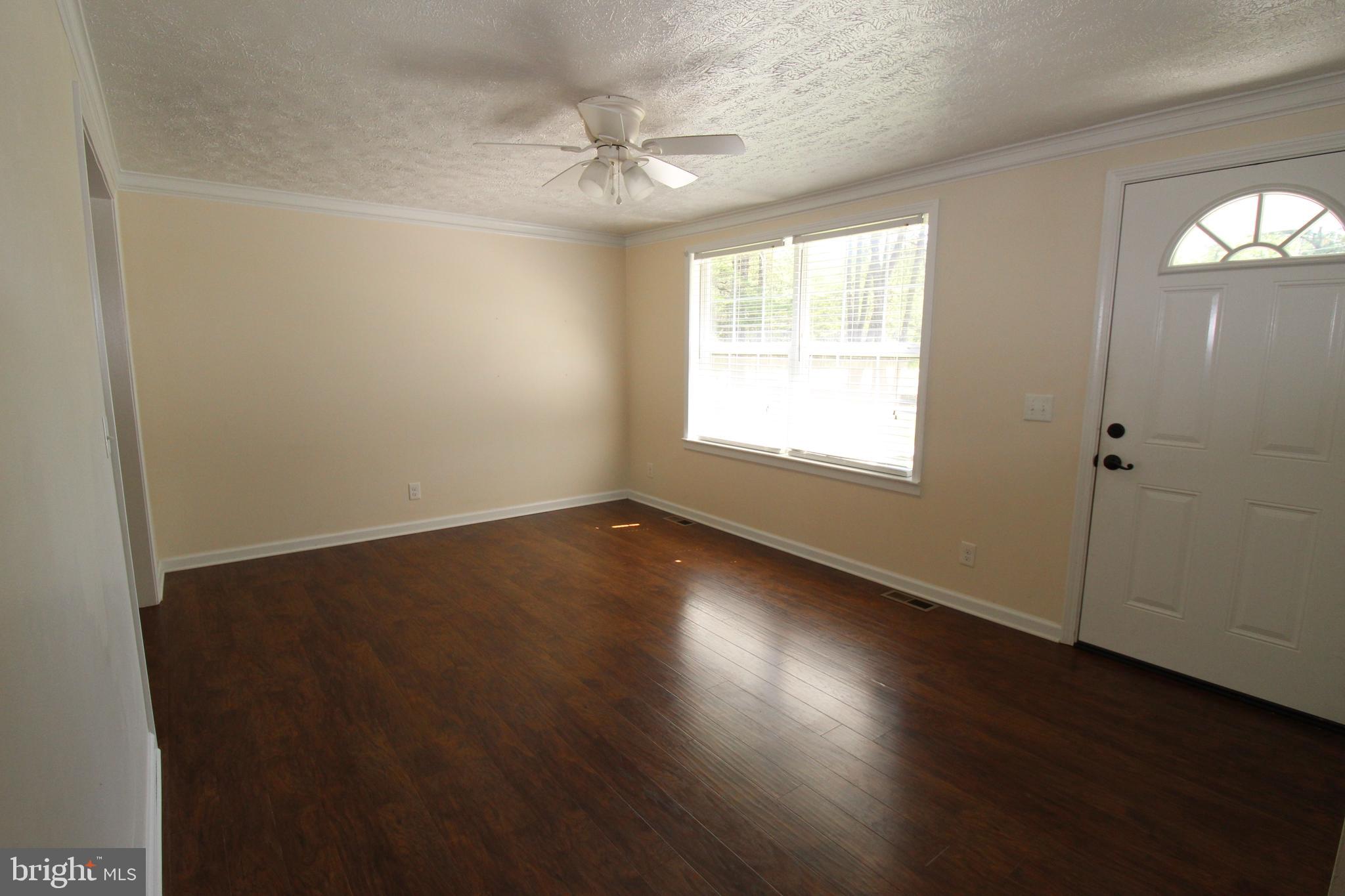 LAKE CAROLINE - Residential