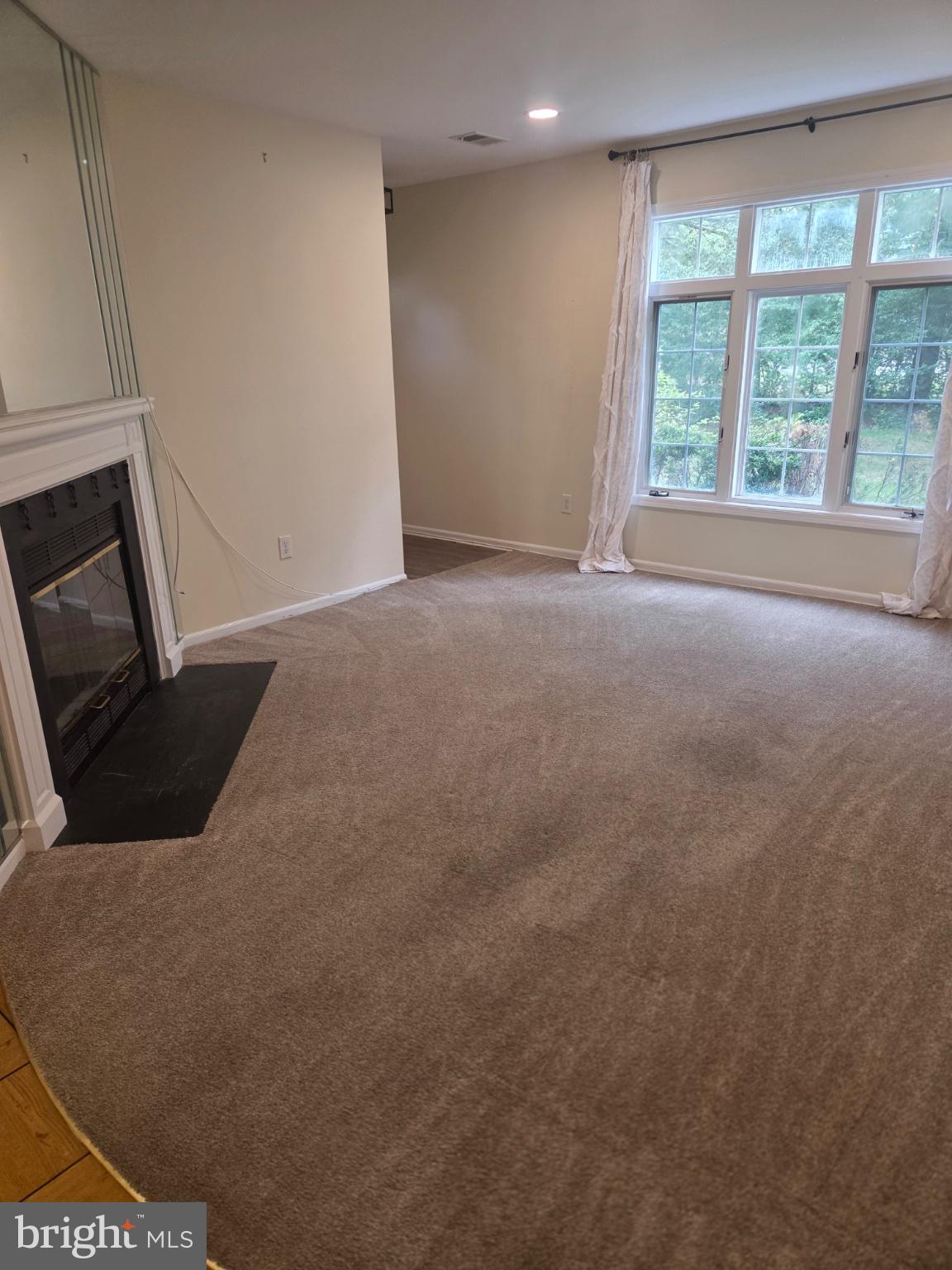 11C CHADWICK LANE