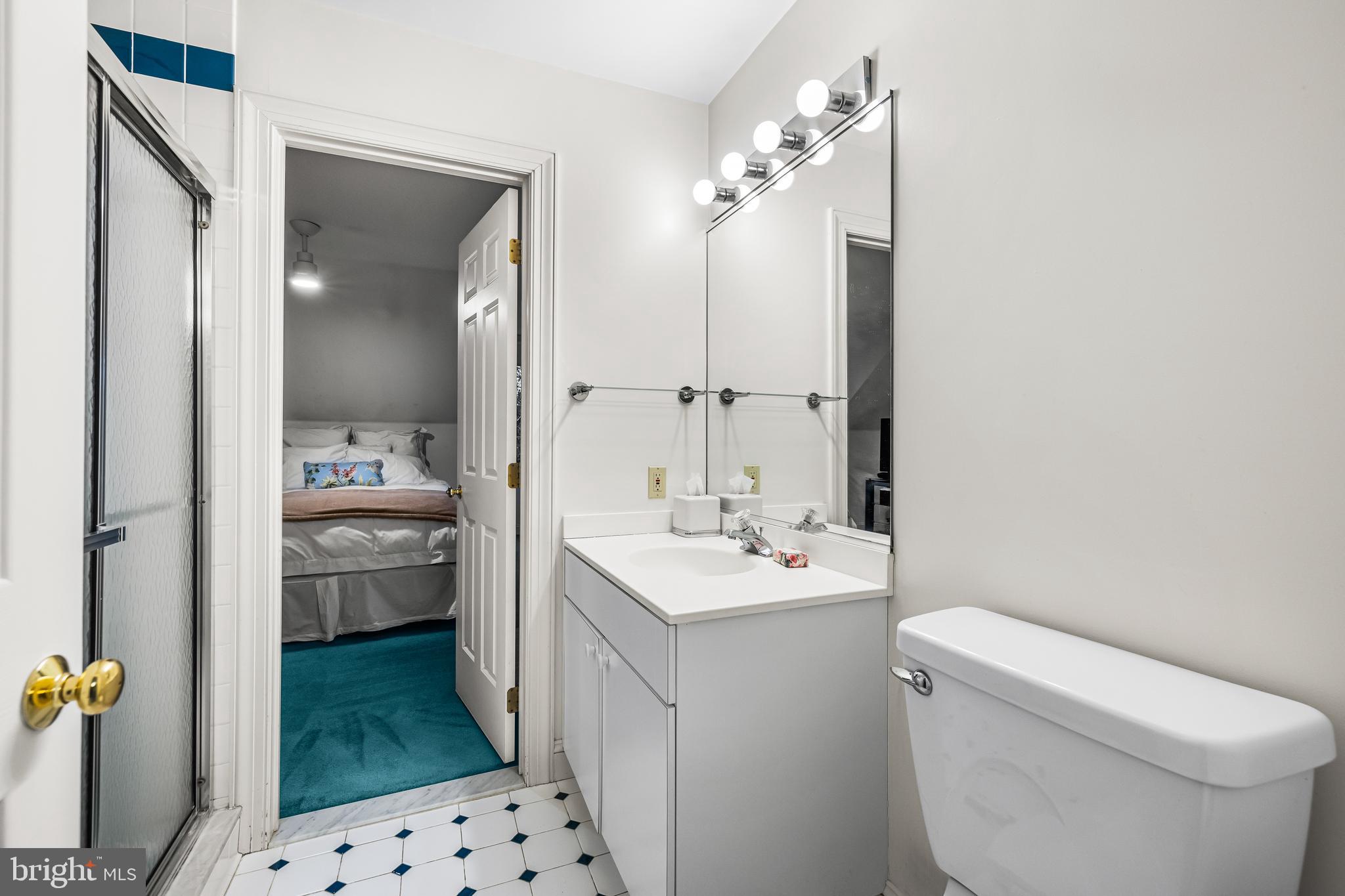 RUXTON - Residential