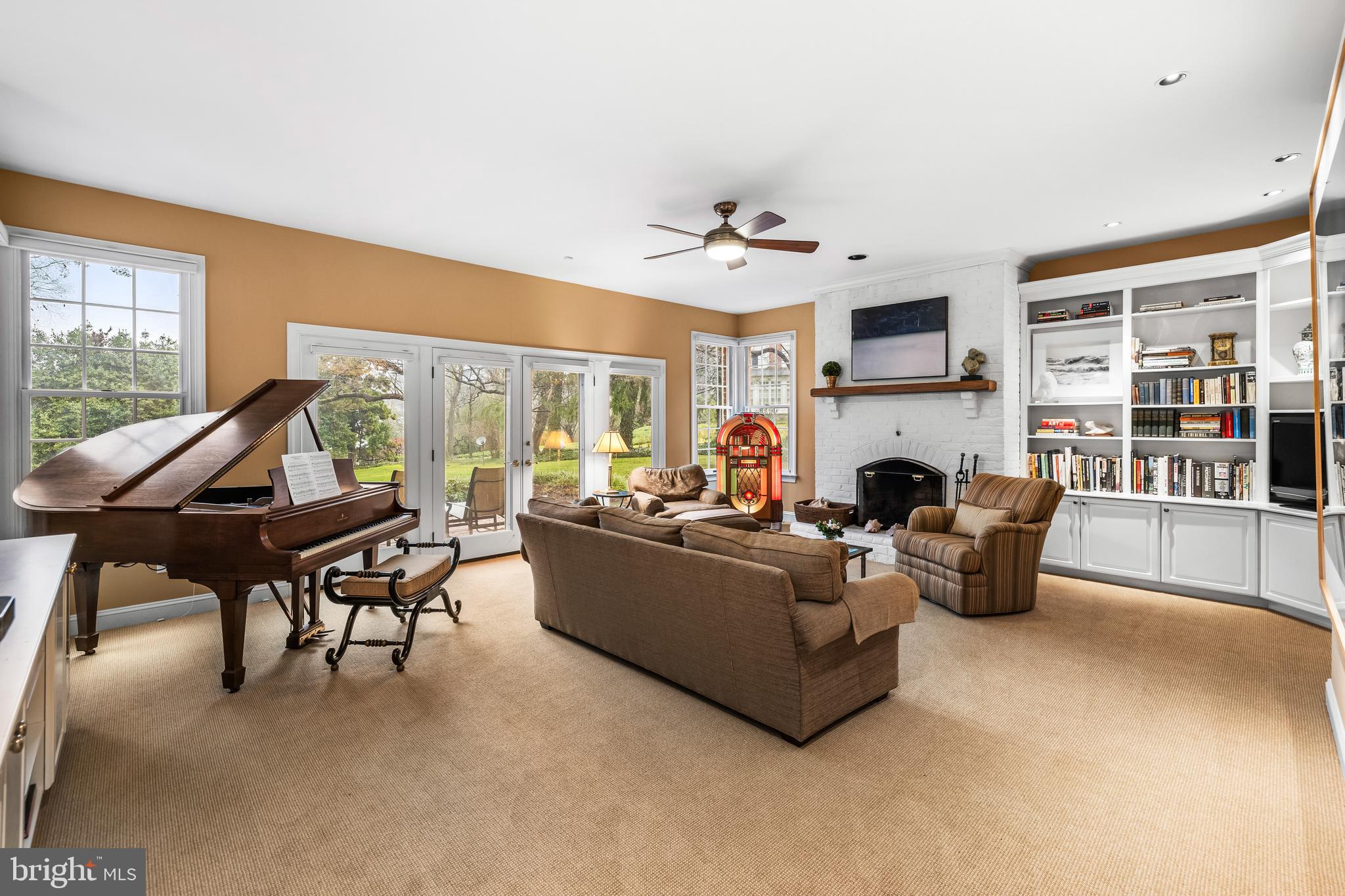 RUXTON - Residential