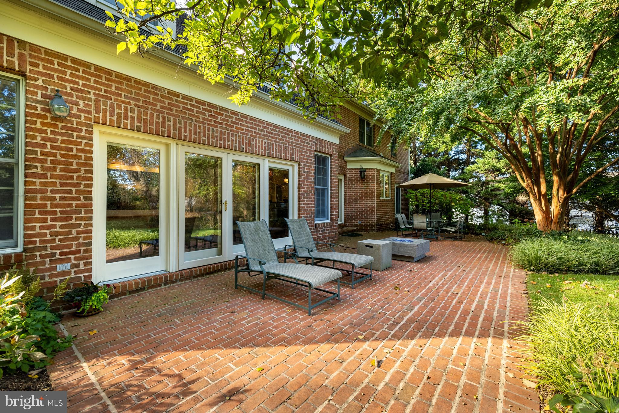 RUXTON - Residential