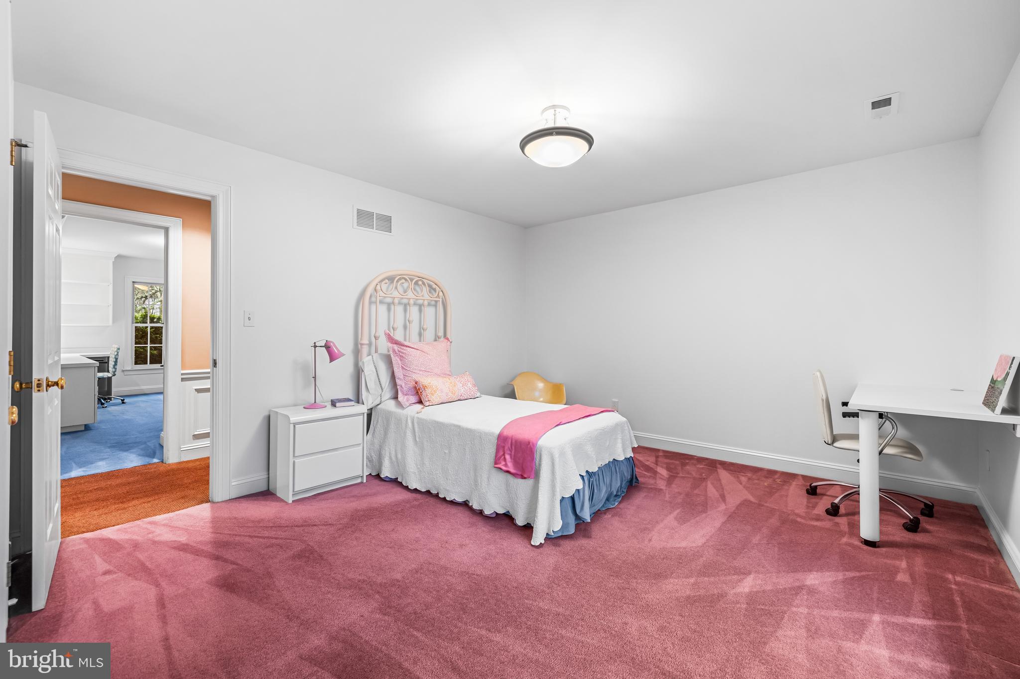 RUXTON - Residential