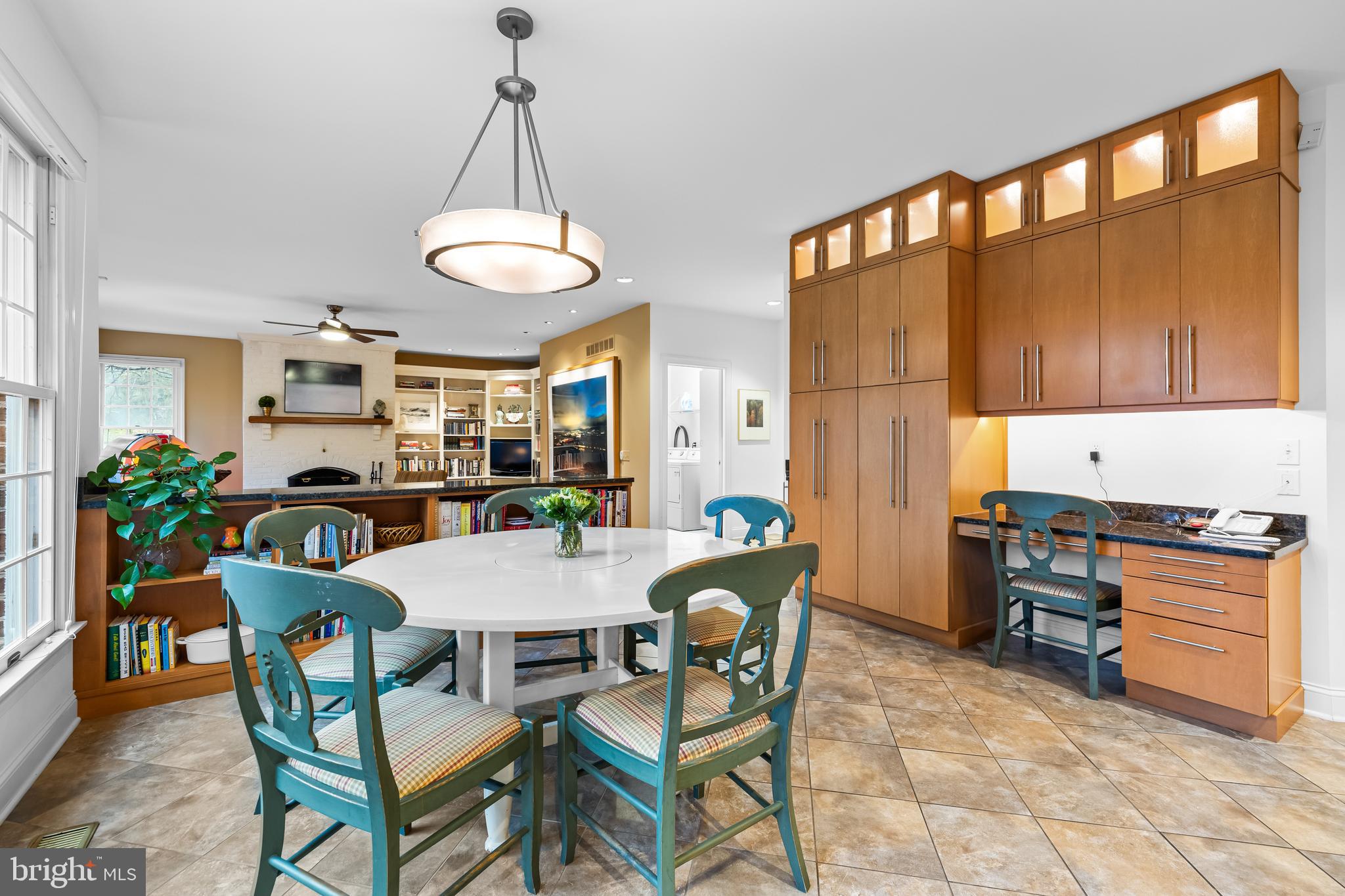 RUXTON - Residential