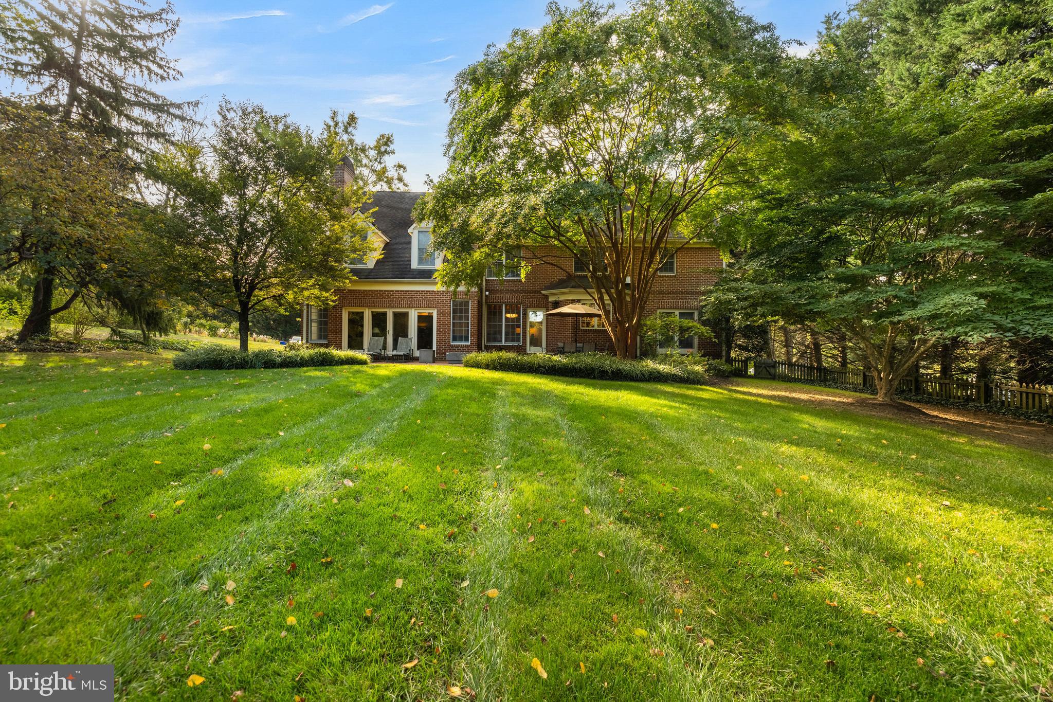 RUXTON - Residential