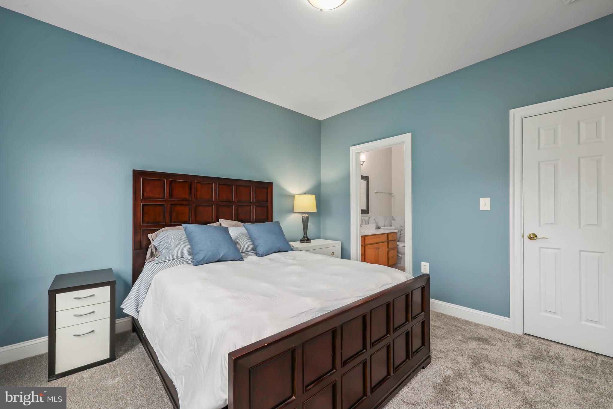 WRIGHT FARM - Residential