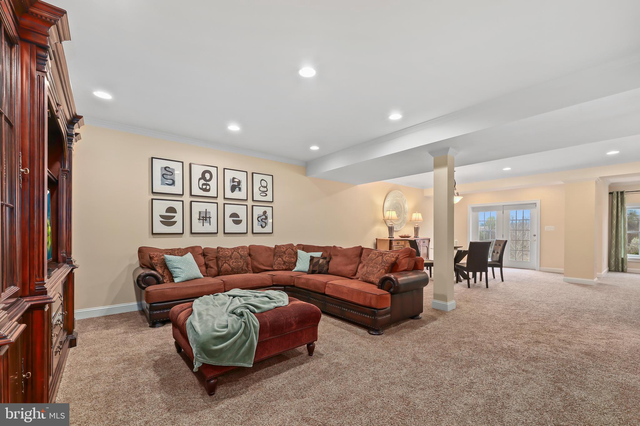 WRIGHT FARM - Residential