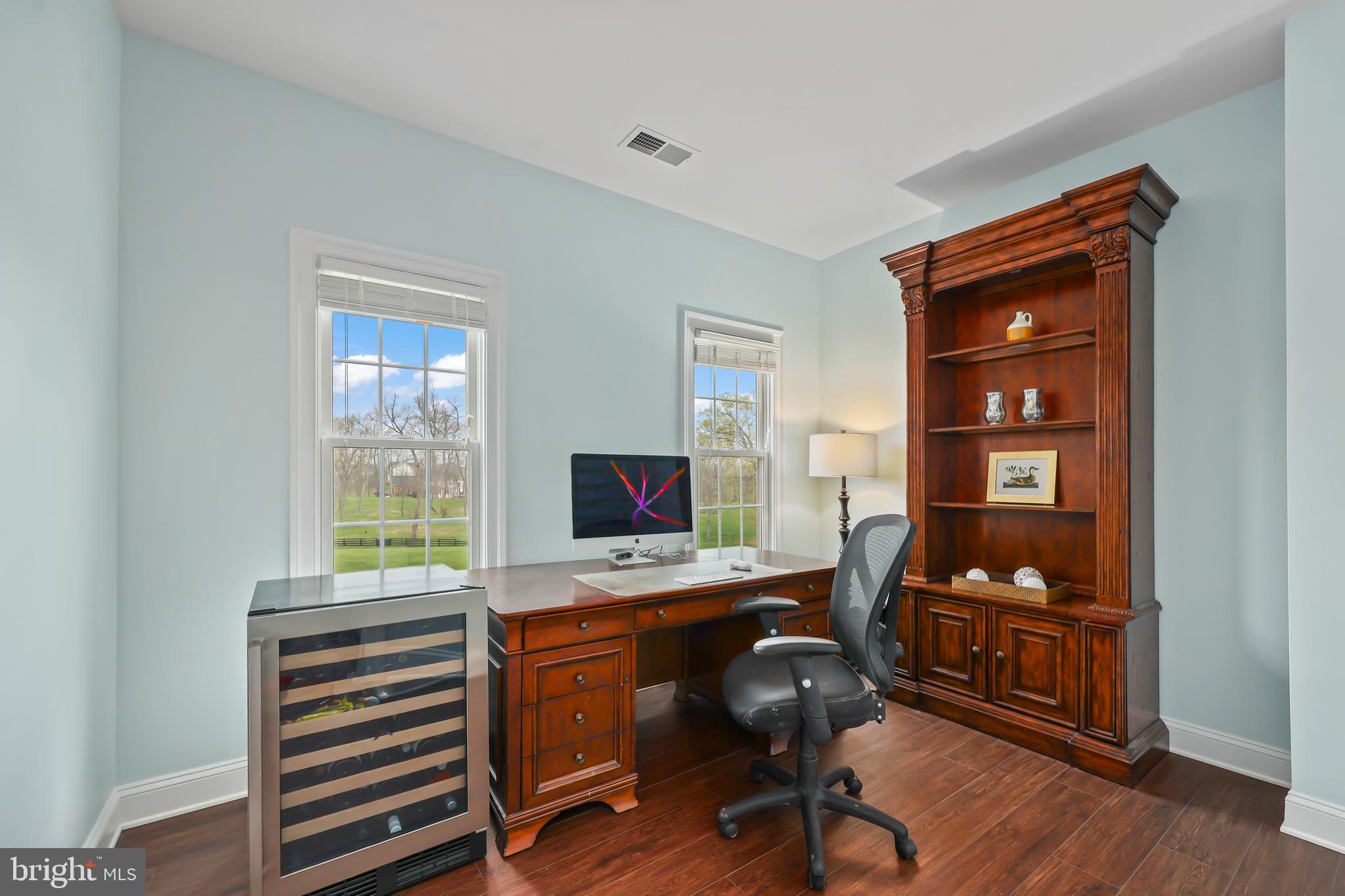 WRIGHT FARM - Residential