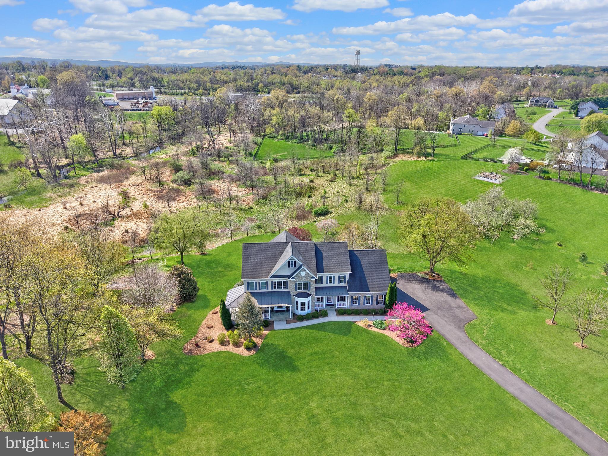 WRIGHT FARM - Residential