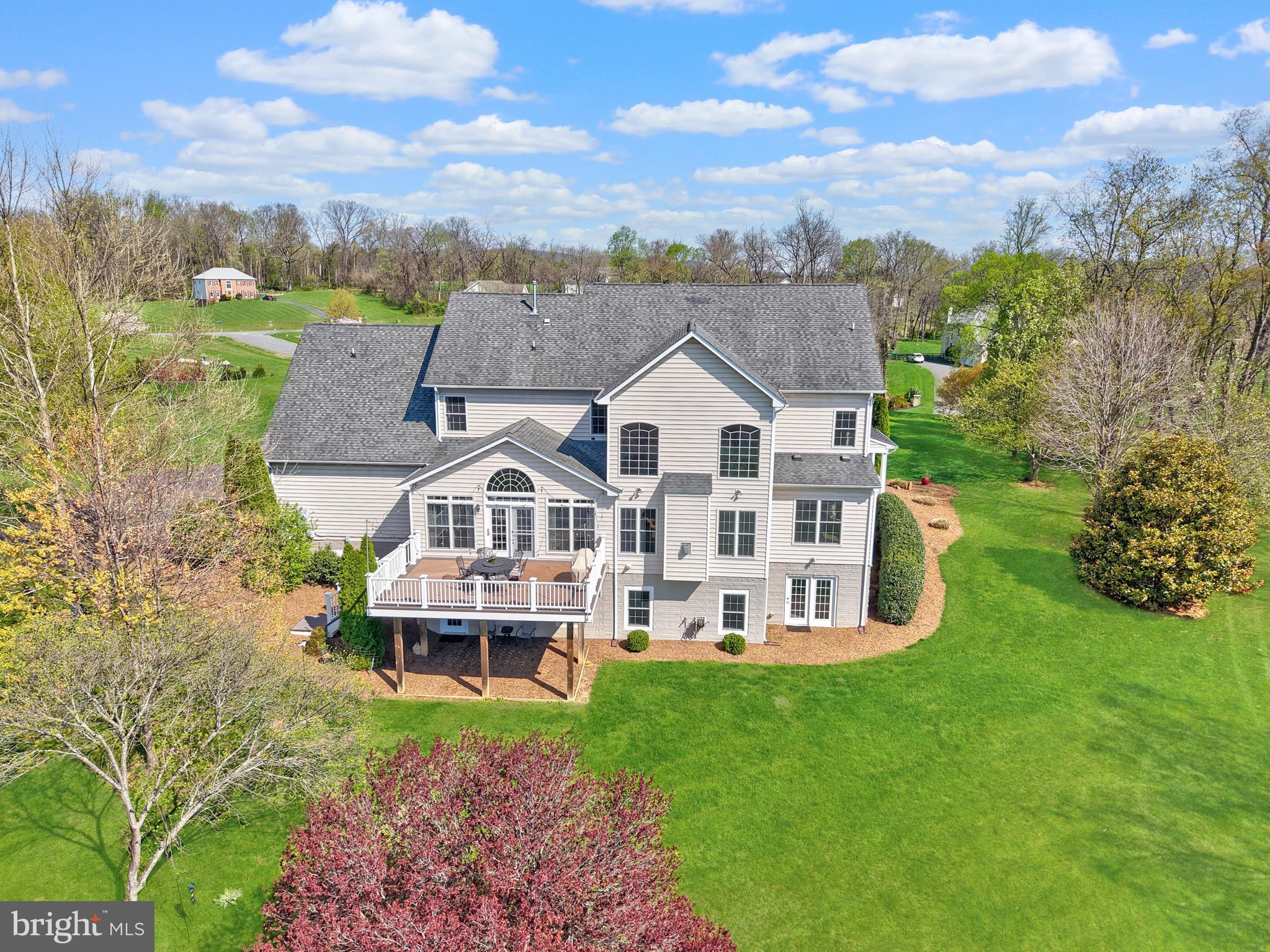 WRIGHT FARM - Residential