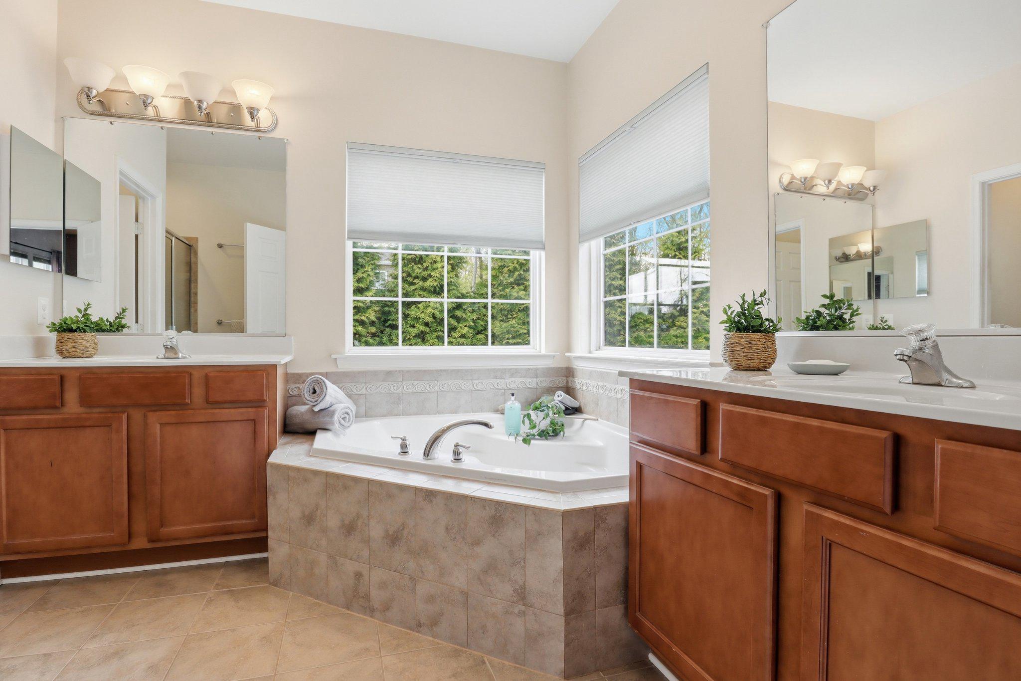 DELTA RIDGE - Residential