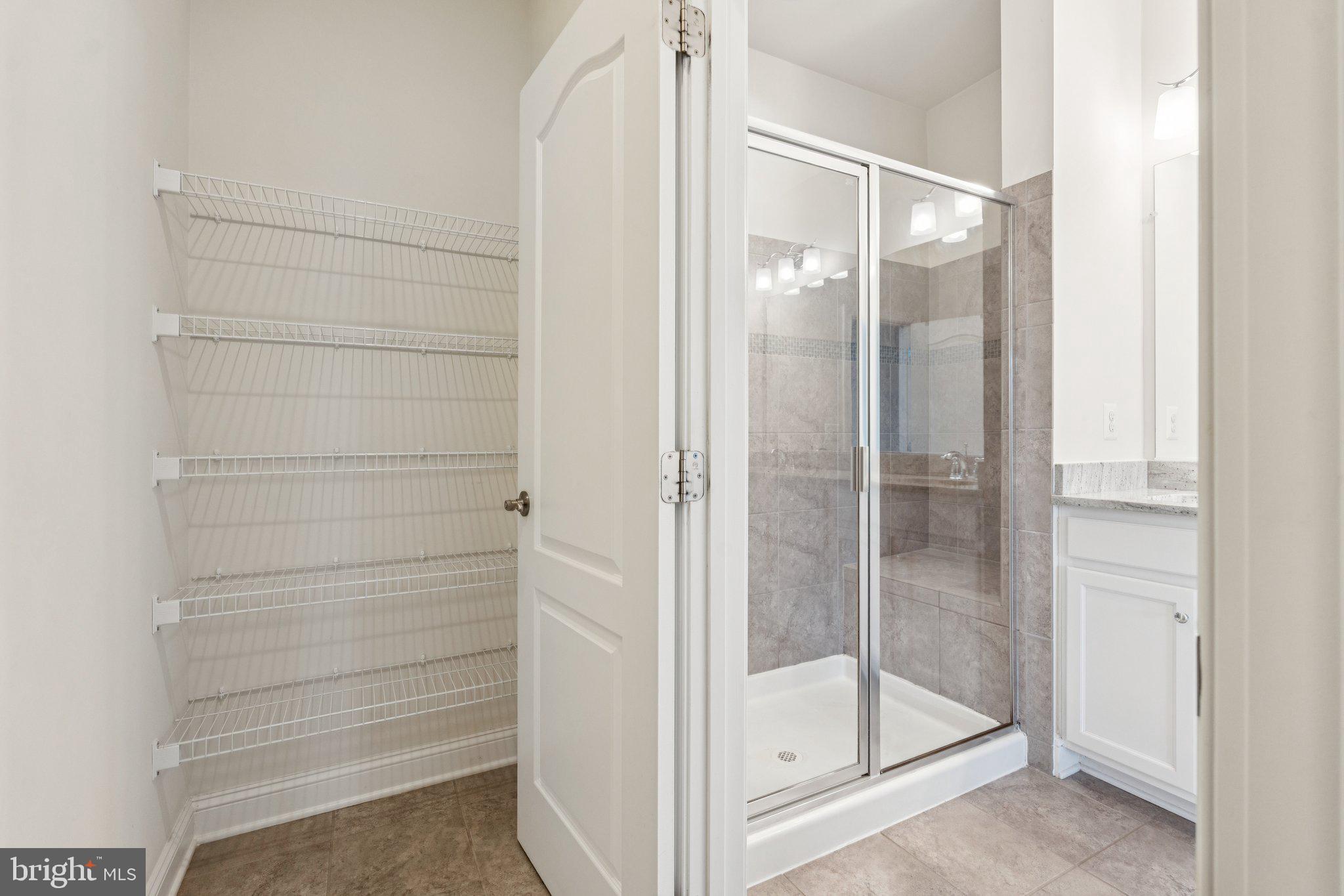 HALL ROAD PROPERTY (HALL - Residential Lease