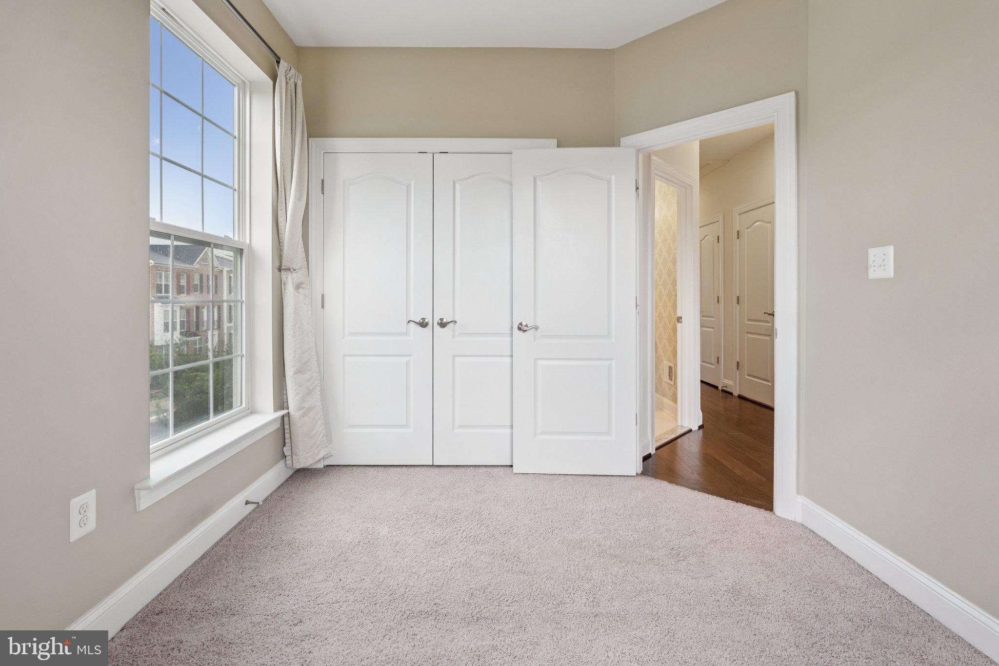 HALL ROAD PROPERTY (HALL - Residential Lease