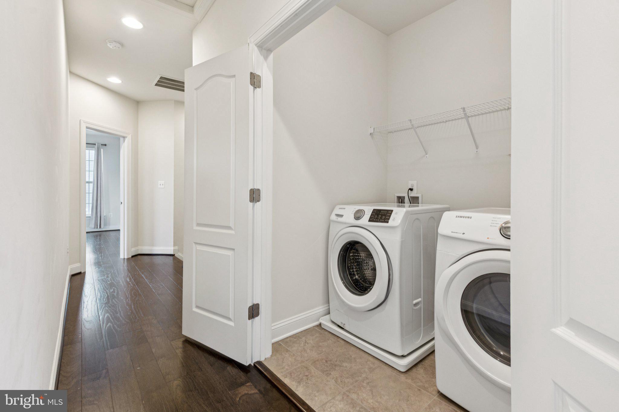 HALL ROAD PROPERTY (HALL - Residential Lease