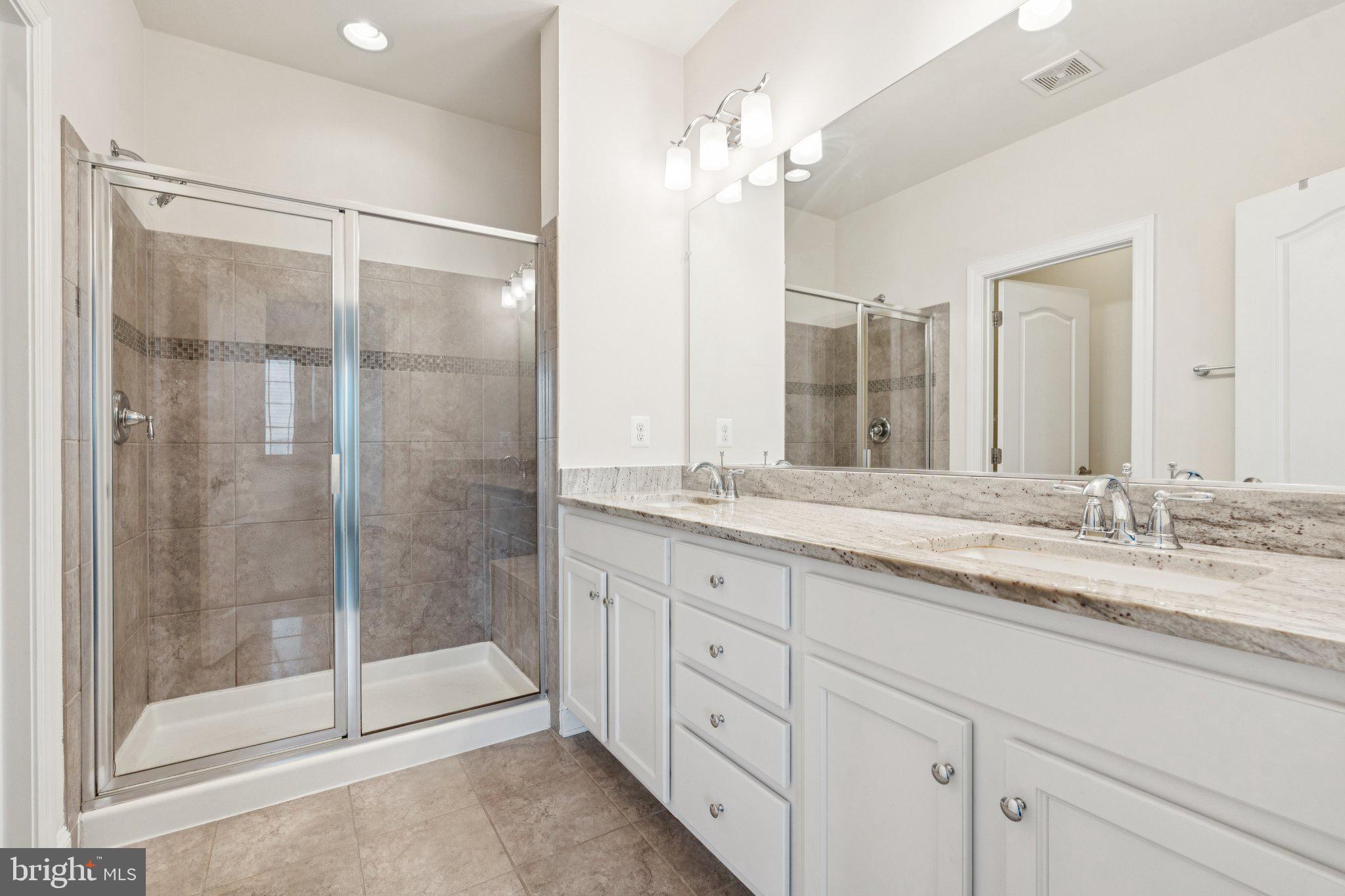 HALL ROAD PROPERTY (HALL - Residential Lease