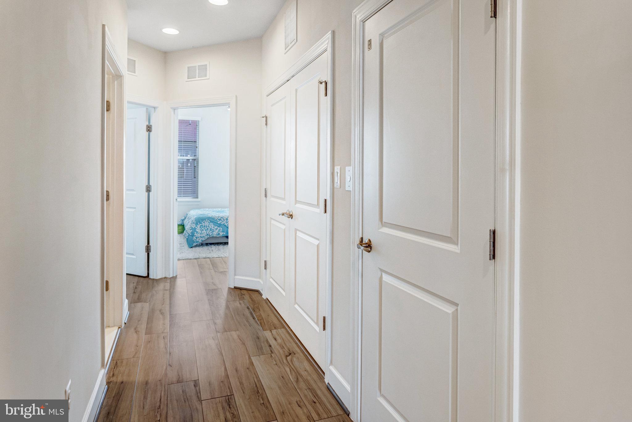 BELMONT BAY - Residential