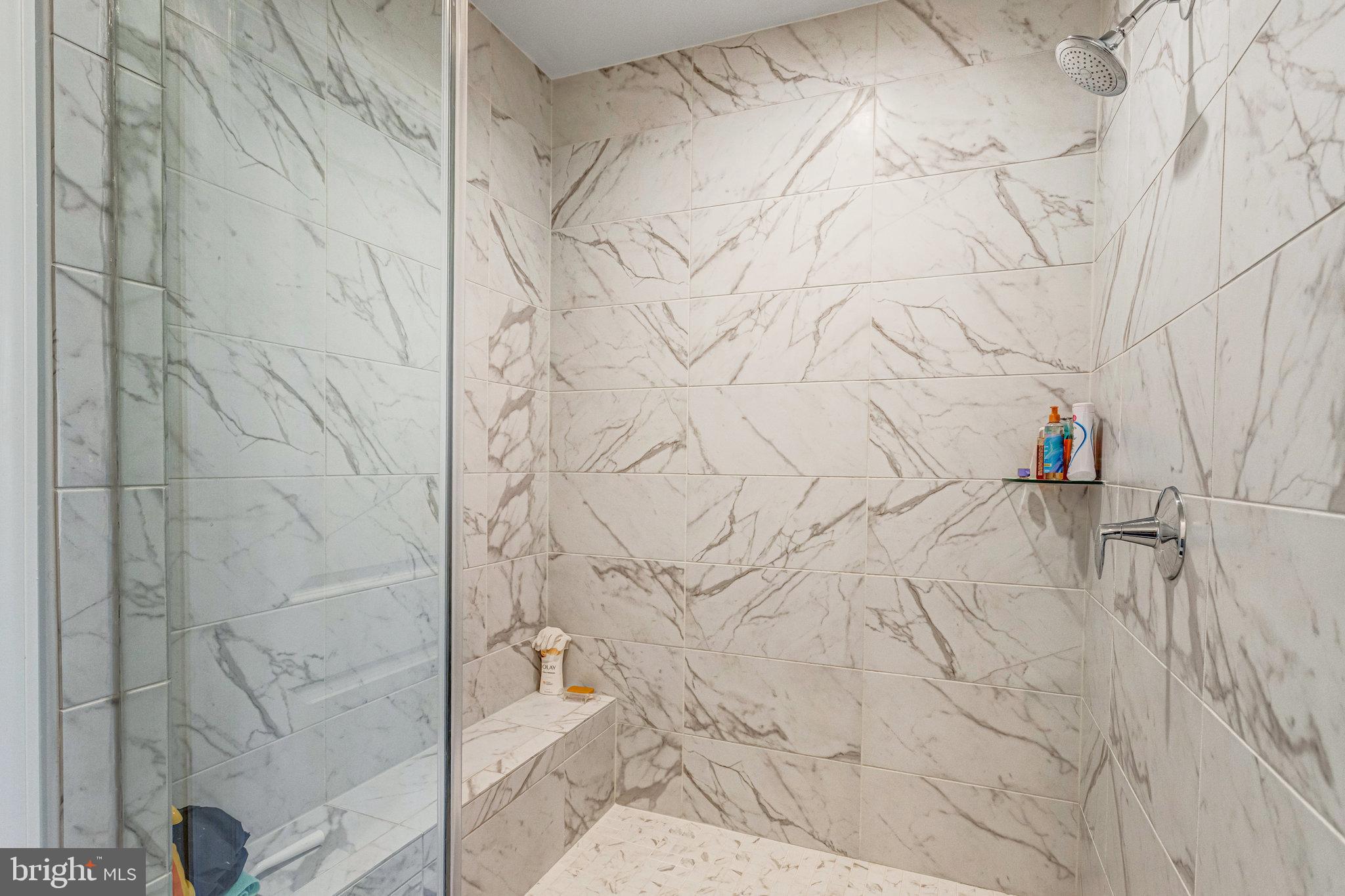 BELMONT BAY - Residential