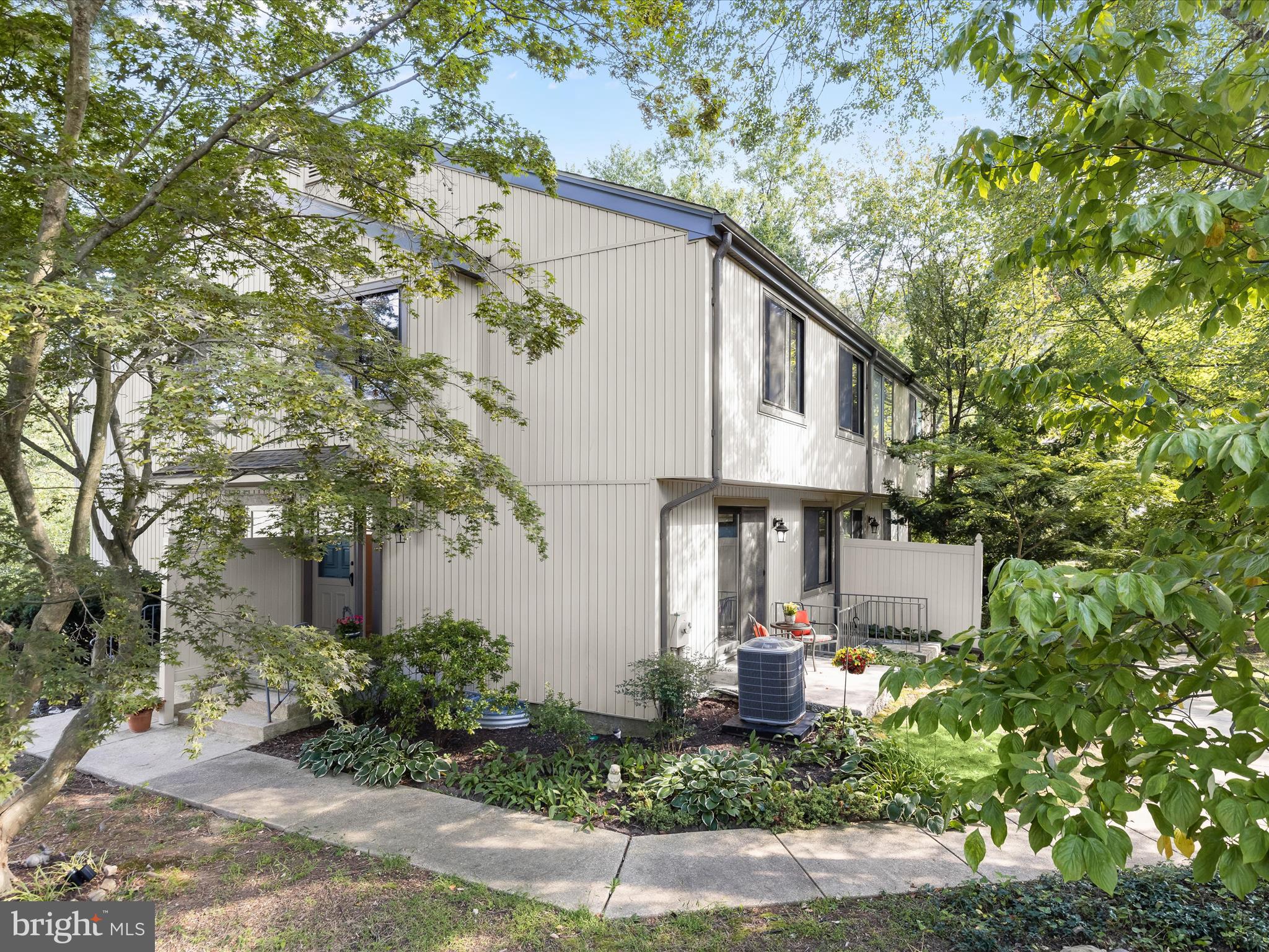 Nestled in the tranquil, tree-filled setting of Doncaster Village, this three-bedroom, three-level condo exudes charm. The main level features a bright living room with durable wood-inspired laminate flooring that flows into the dining area, where a sliding door opens to a private patio with views of mature trees and thoughtful landscaping. The galley-style kitchen offers electric cooking, ample cabinetry, and under-cabinet lighting. Upstairs, you’ll find three spacious bedrooms and a full bath with a tub-shower combination. The finished lower level extends the living space with a welcoming recreation room enhanced by plush carpeting, along with a laundry/utility room and a convenient half bath. Move-in ready, this home offers easy access to I-83, I-695, Perring Parkway, and the shops and restaurants of White Marsh.