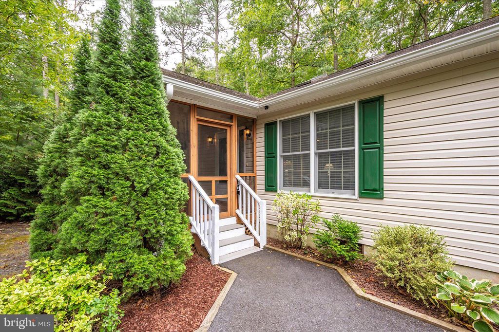 Photo of 101 Sandyhook Road, OCEAN PINES, MD 21811 (MLS # MDWO2033312)