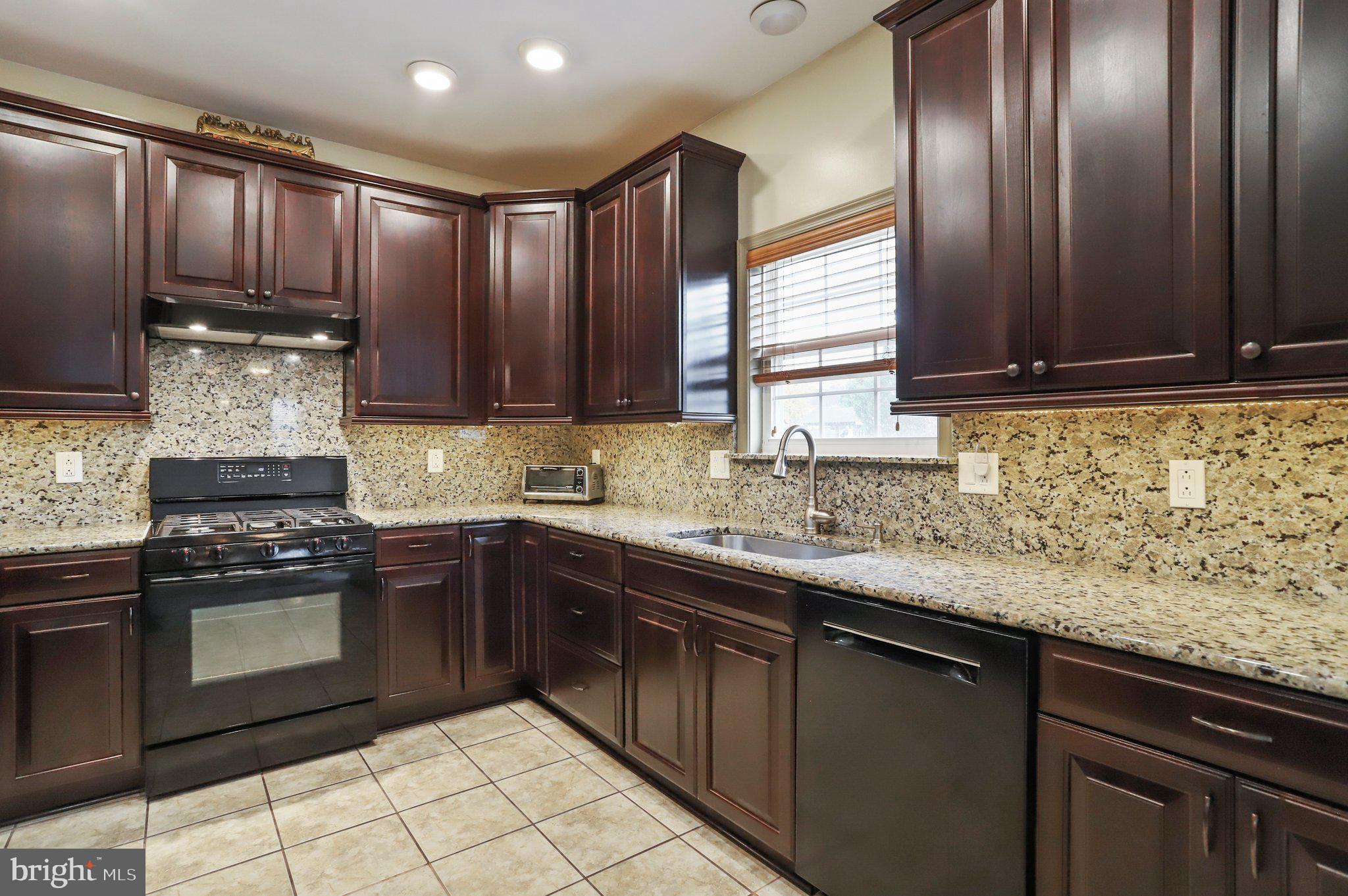 STONEBRIDGE - Residential