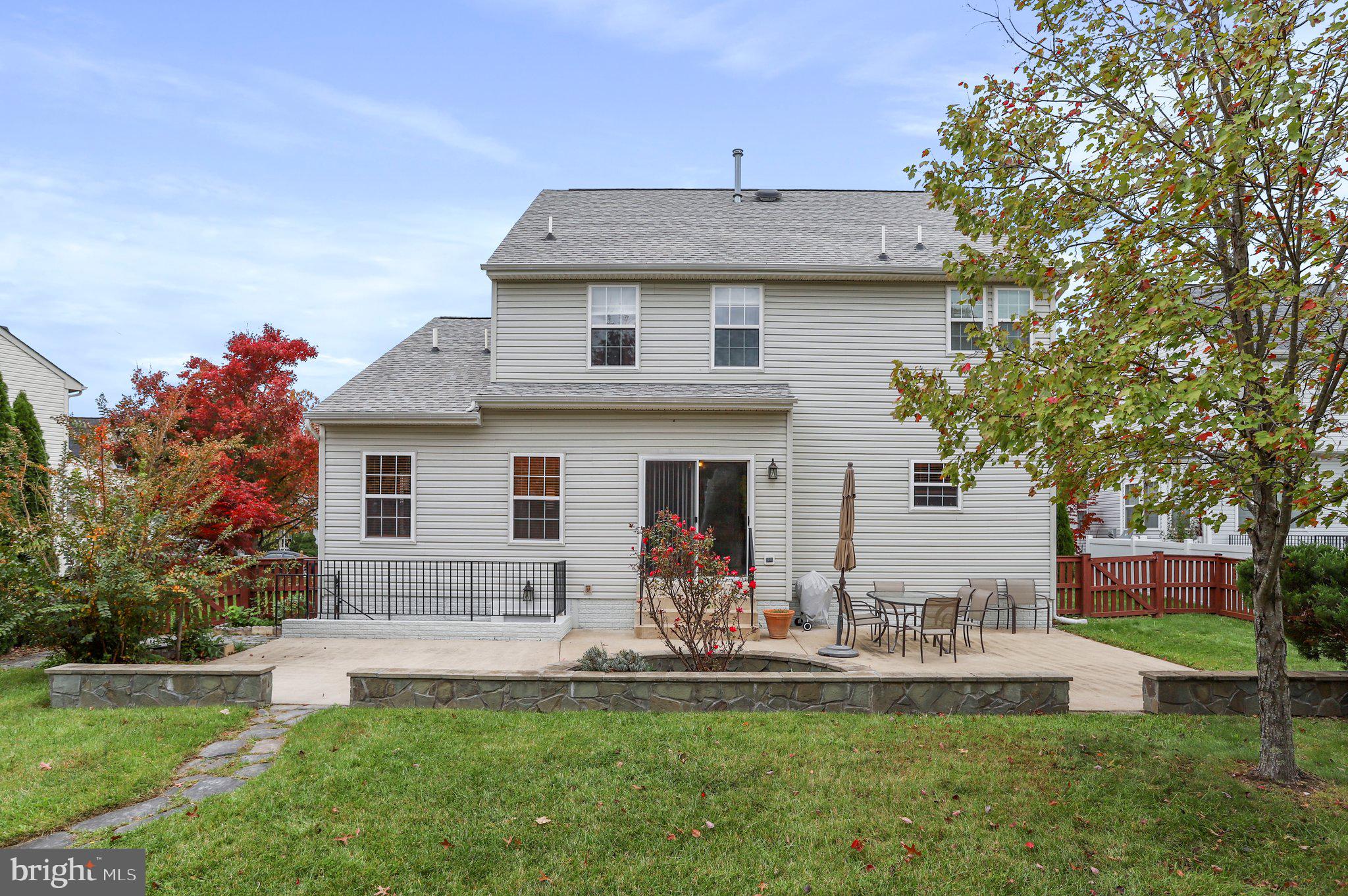 STONEBRIDGE - Residential