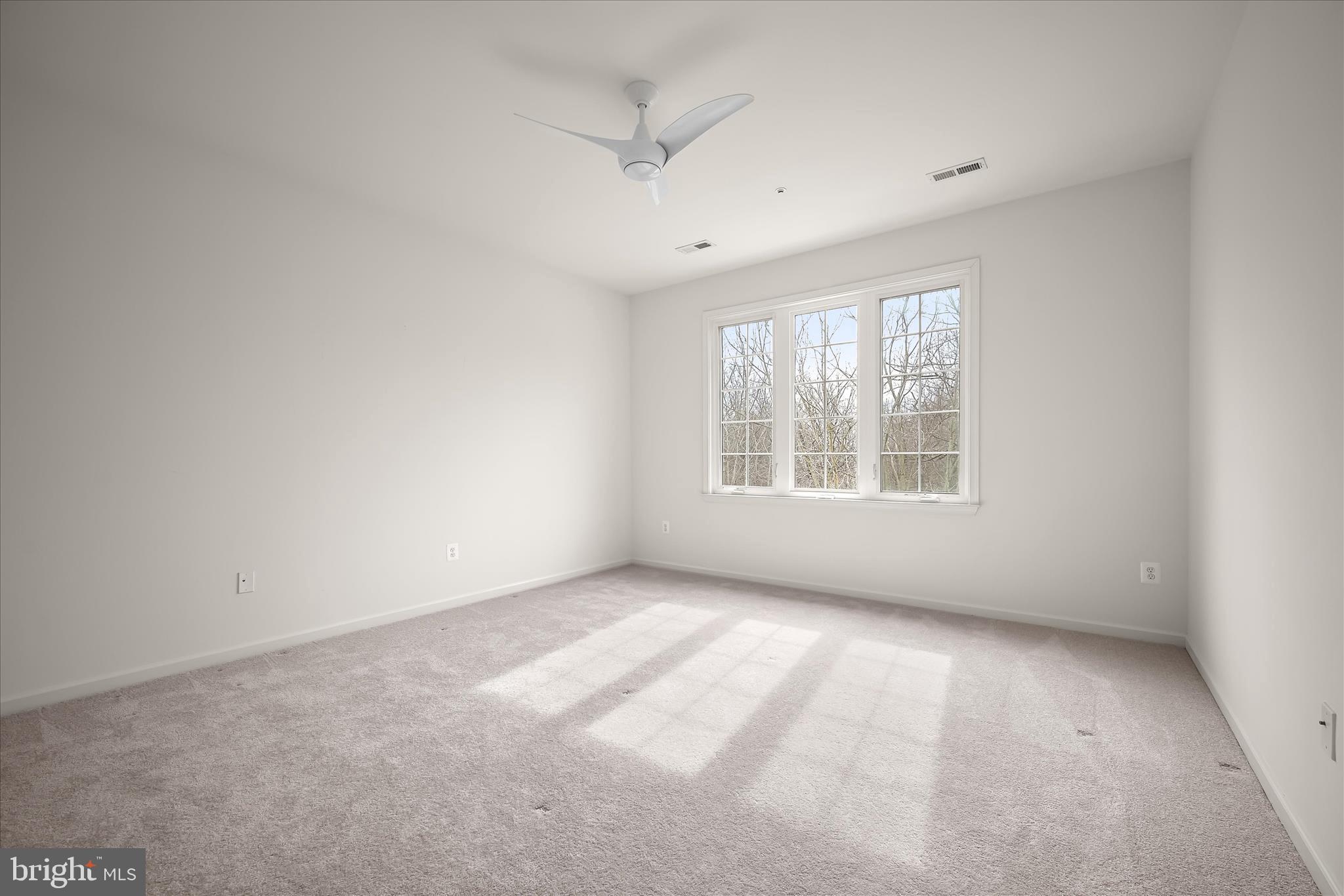 SNOWDEN OVERLOOK - Residential