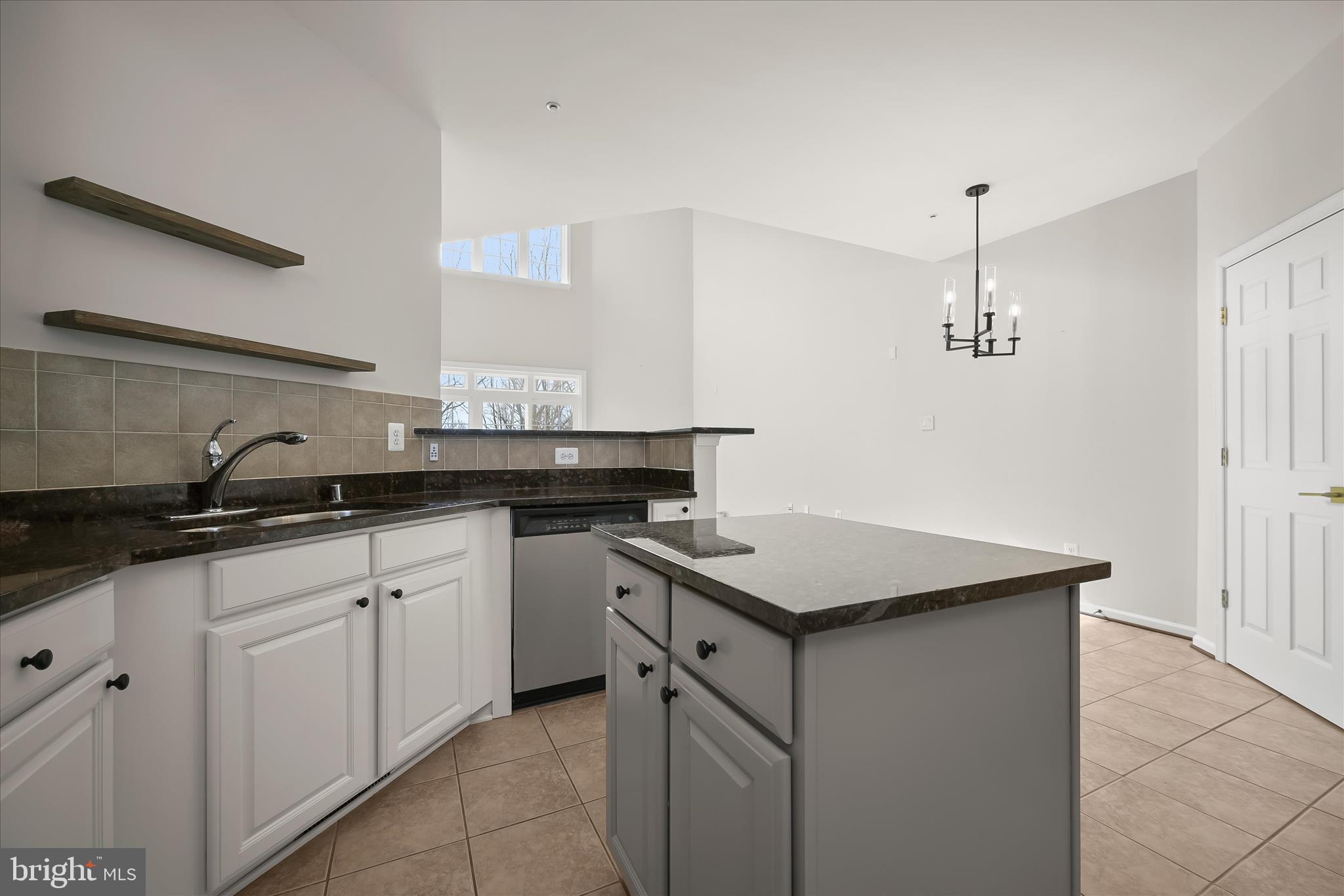 SNOWDEN OVERLOOK - Residential