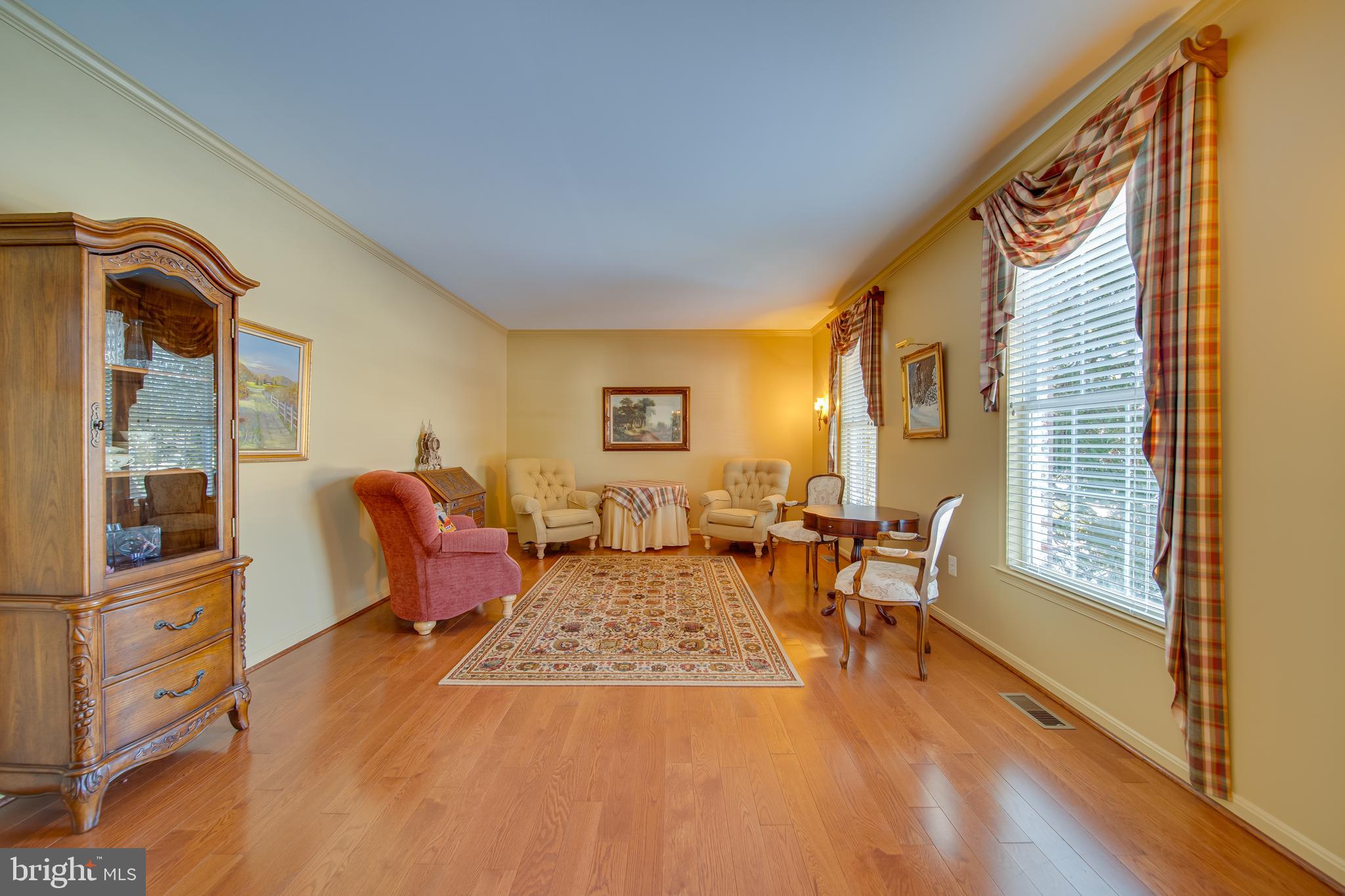 STONE BROOK - Residential