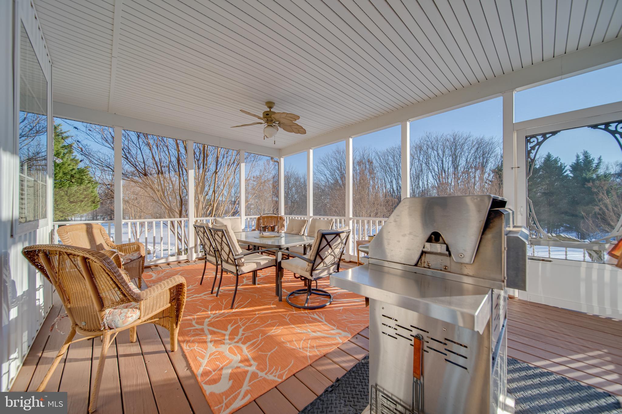 STONE BROOK - Residential