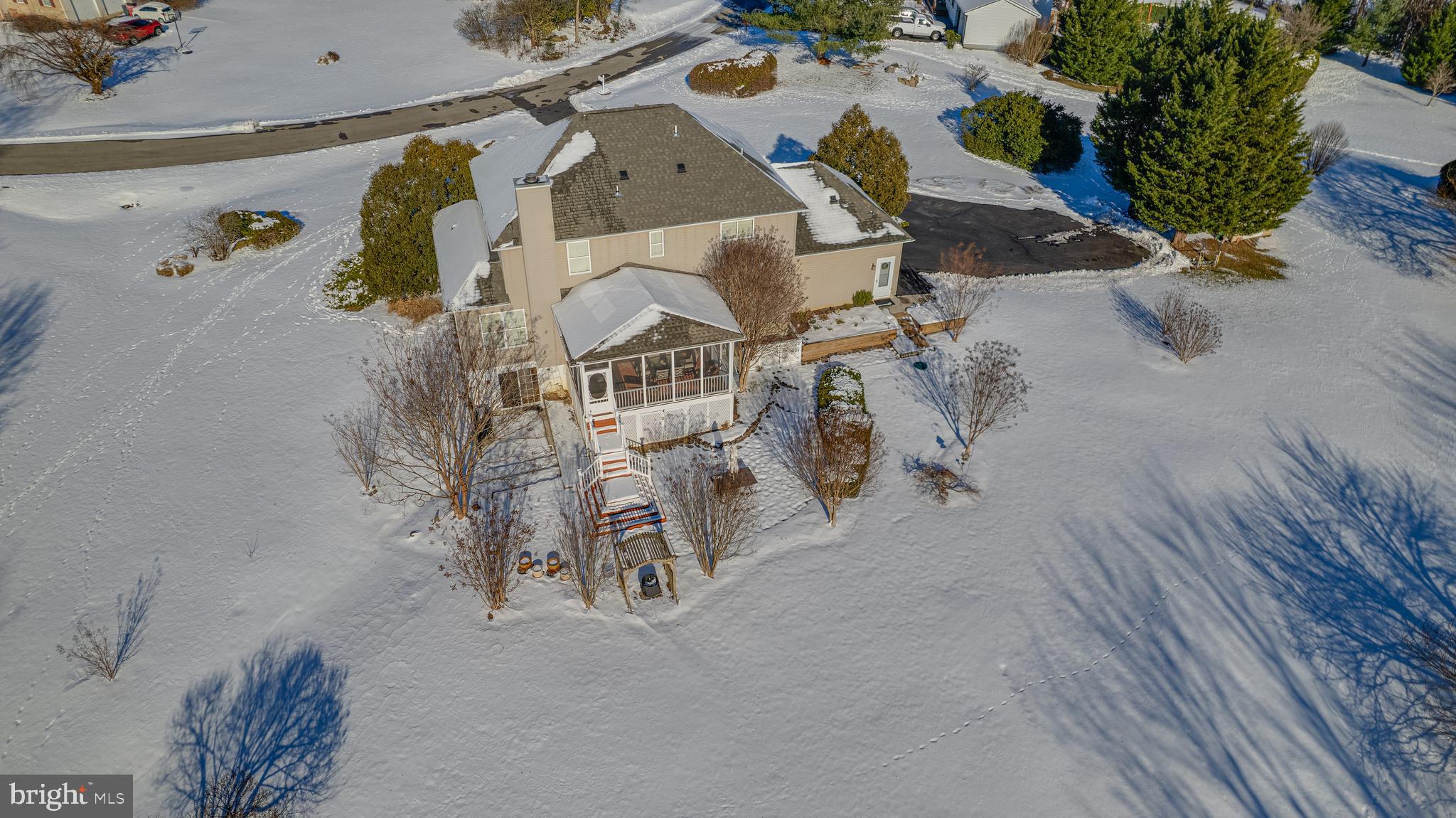STONE BROOK - Residential