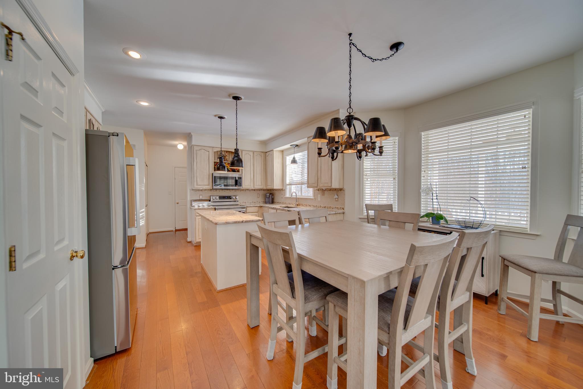 STONE BROOK - Residential