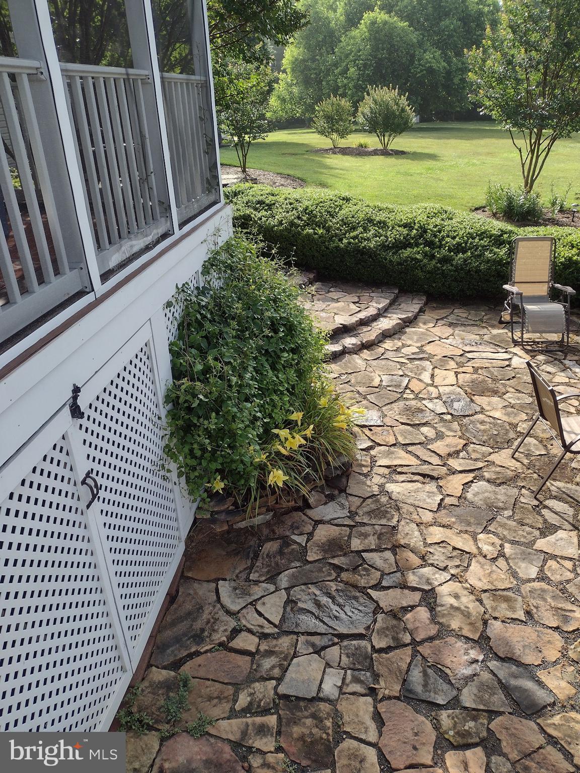 STONE BROOK - Residential