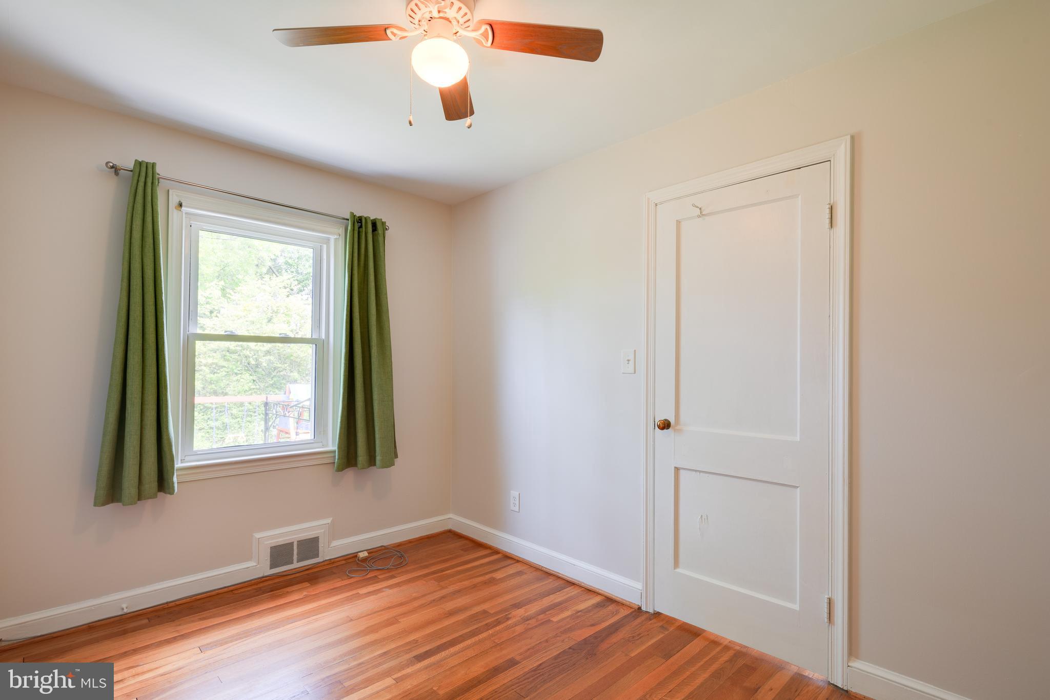 BROCKWOOD - Residential Lease