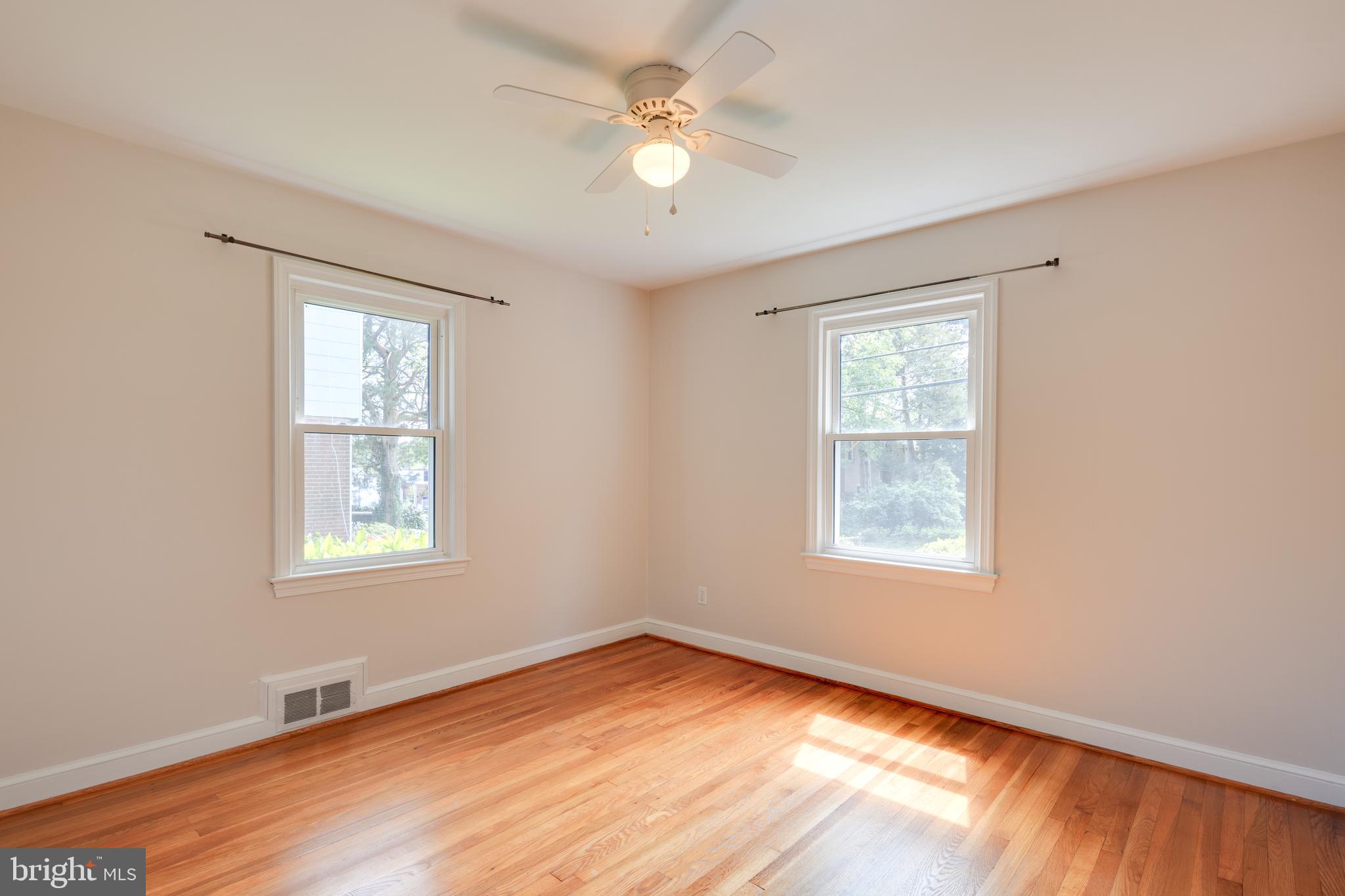 BROCKWOOD - Residential Lease