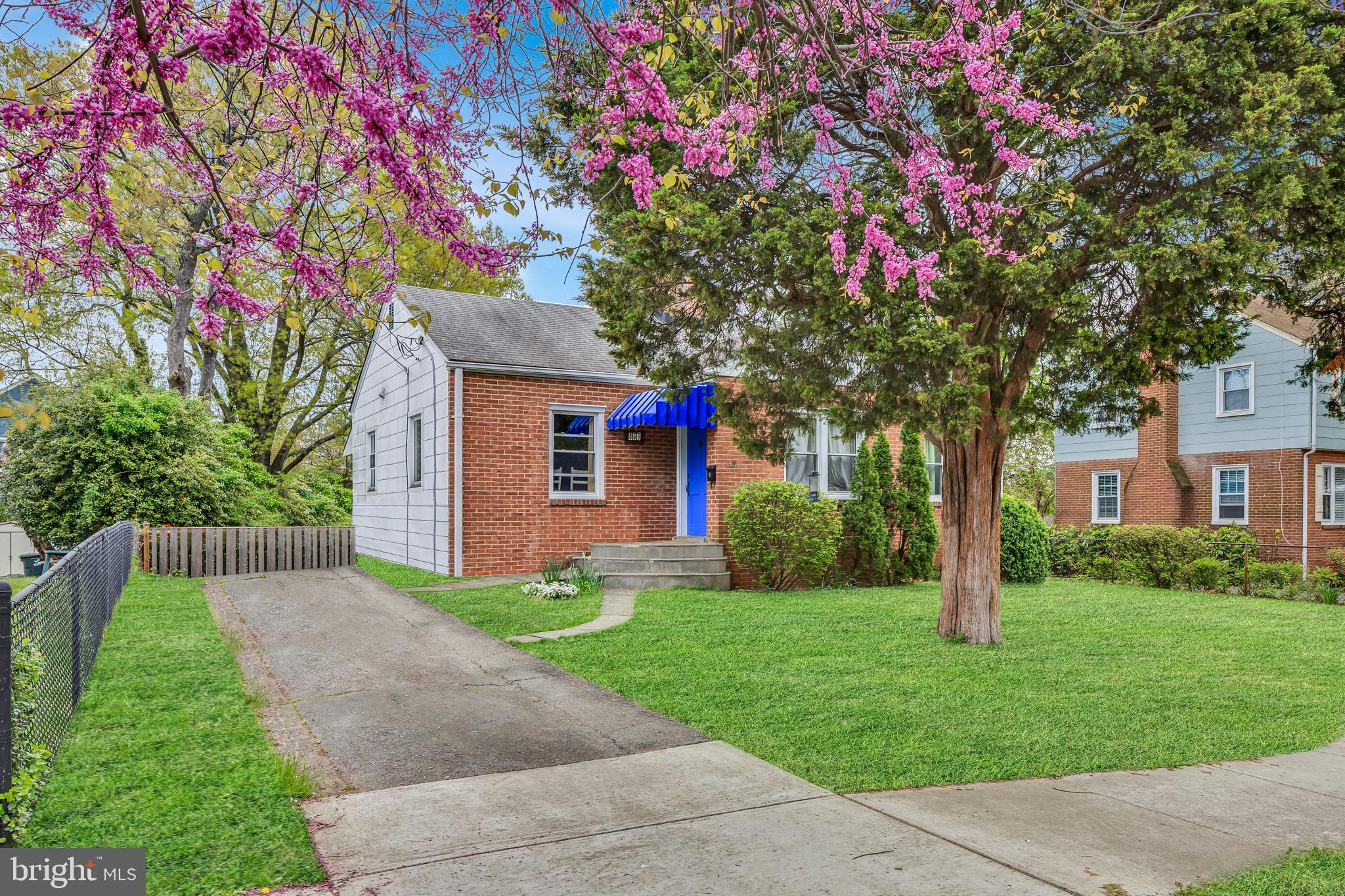 BROCKWOOD - Residential Lease