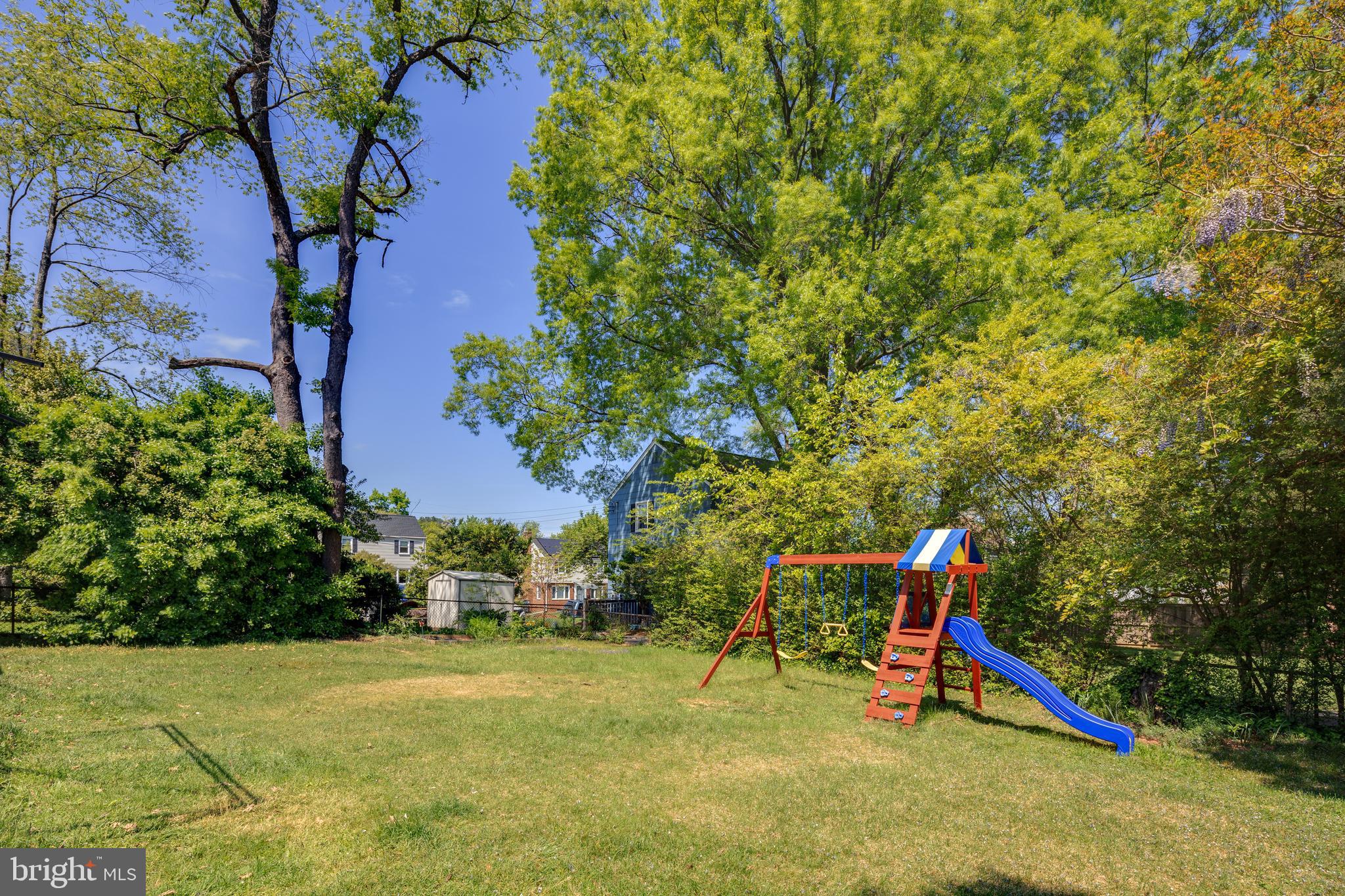 BROCKWOOD - Residential Lease