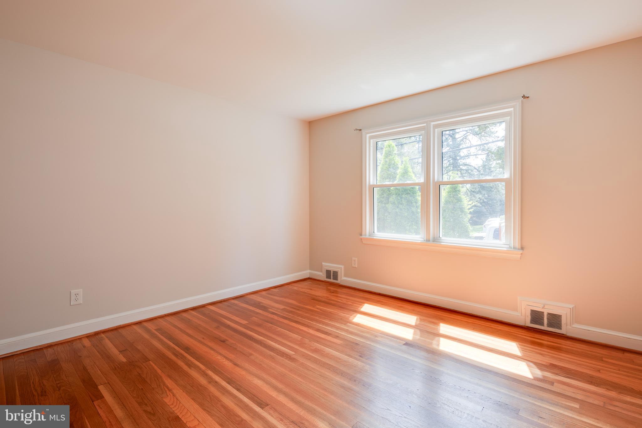 BROCKWOOD - Residential Lease