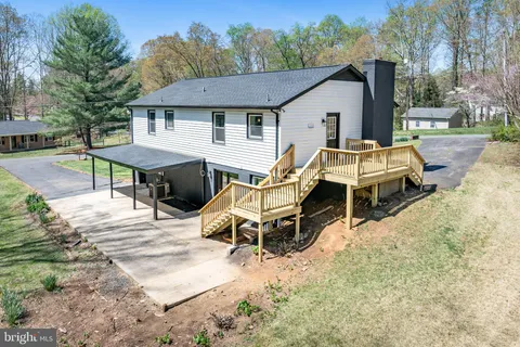 19 Whitethorn Court, Ruckersville, VA MLS: VAGR2000692