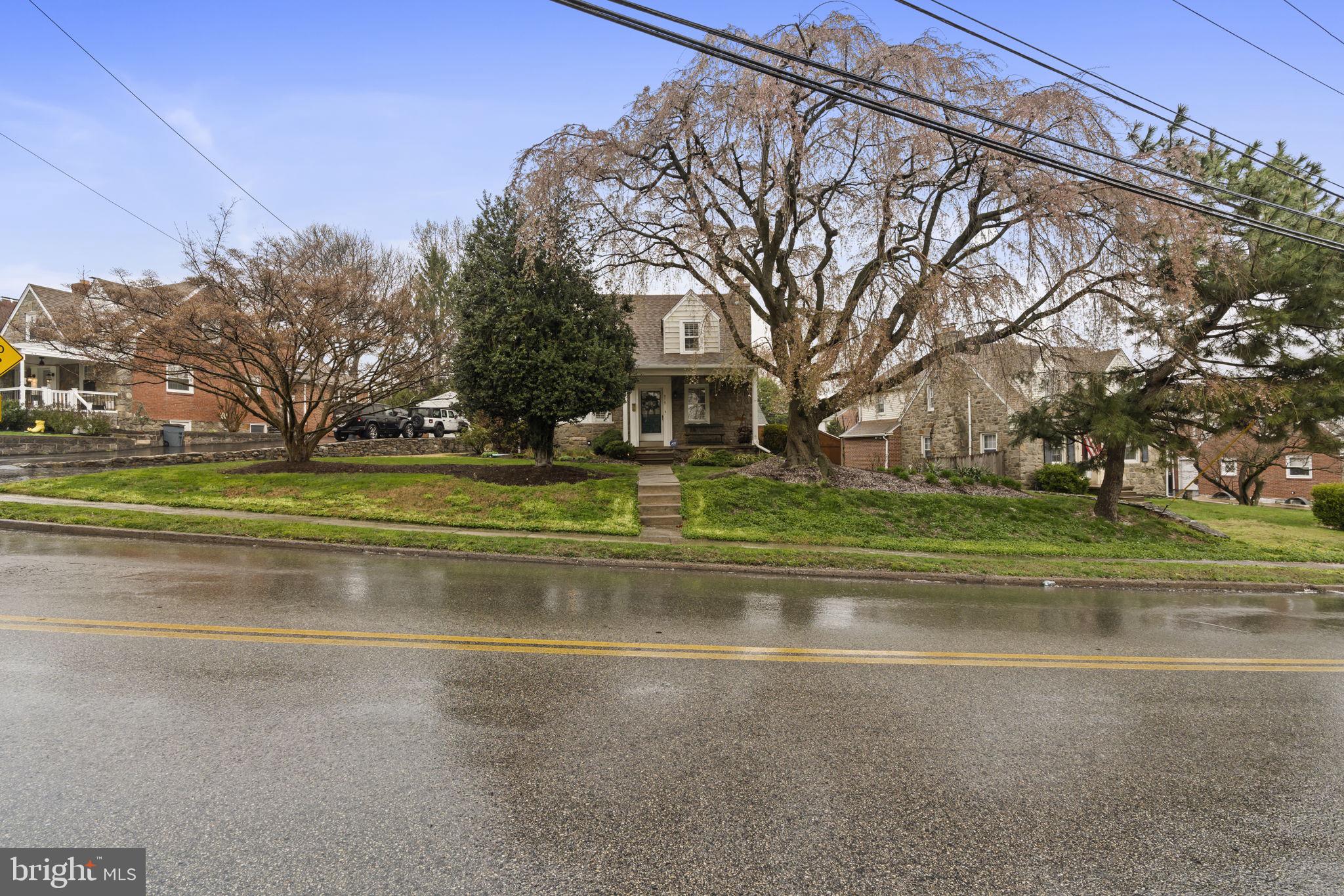 STONEY CREEK - Residential