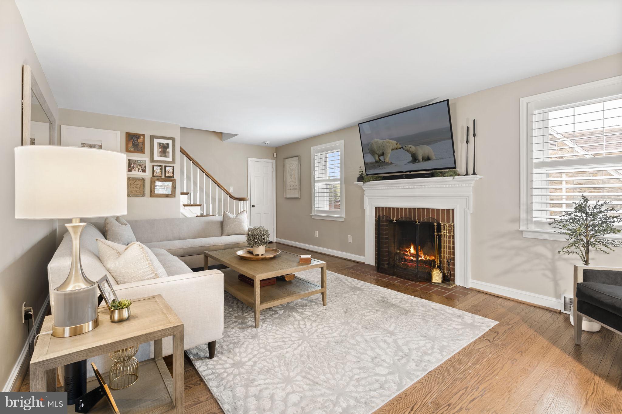 STONEY CREEK - Residential