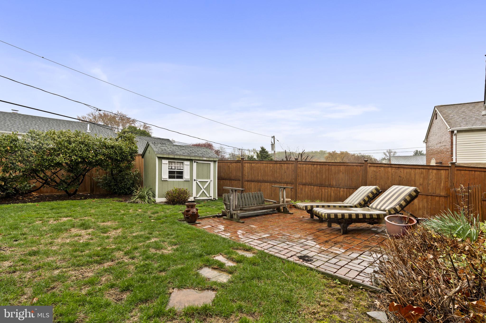 STONEY CREEK - Residential