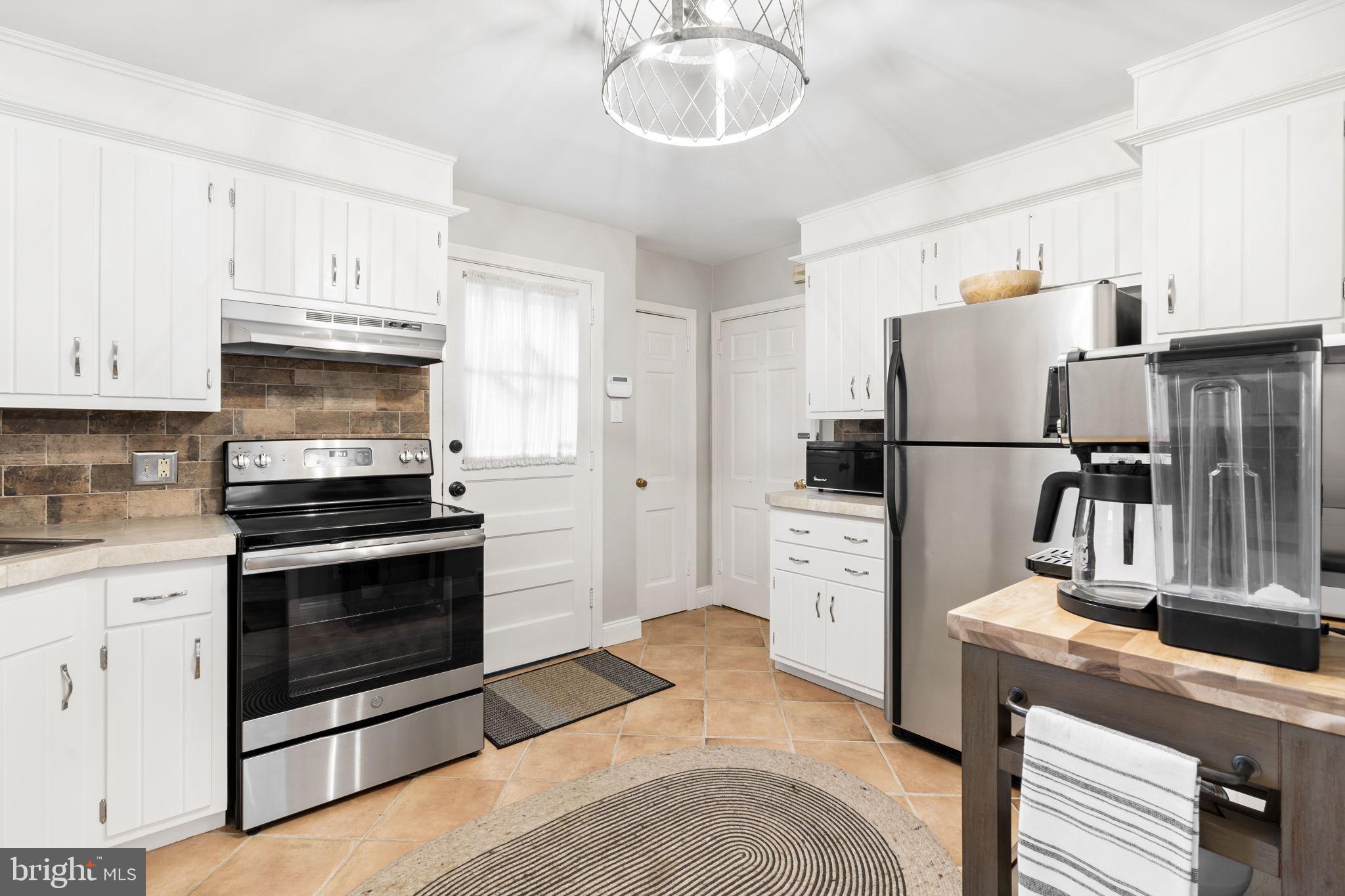 STONEY CREEK - Residential