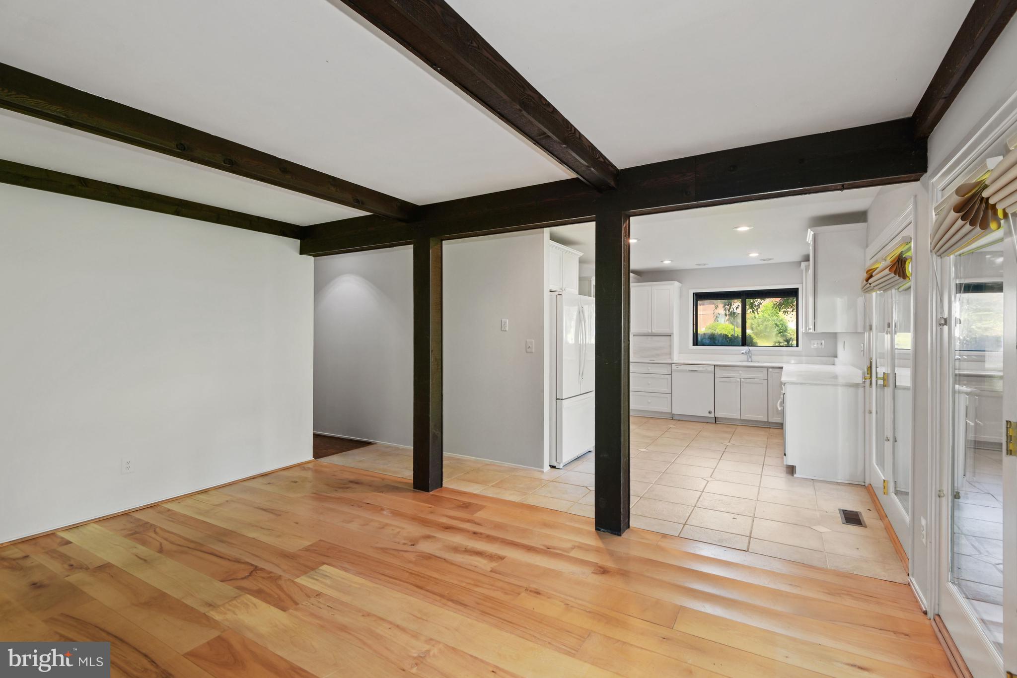 THE POINTS - Residential