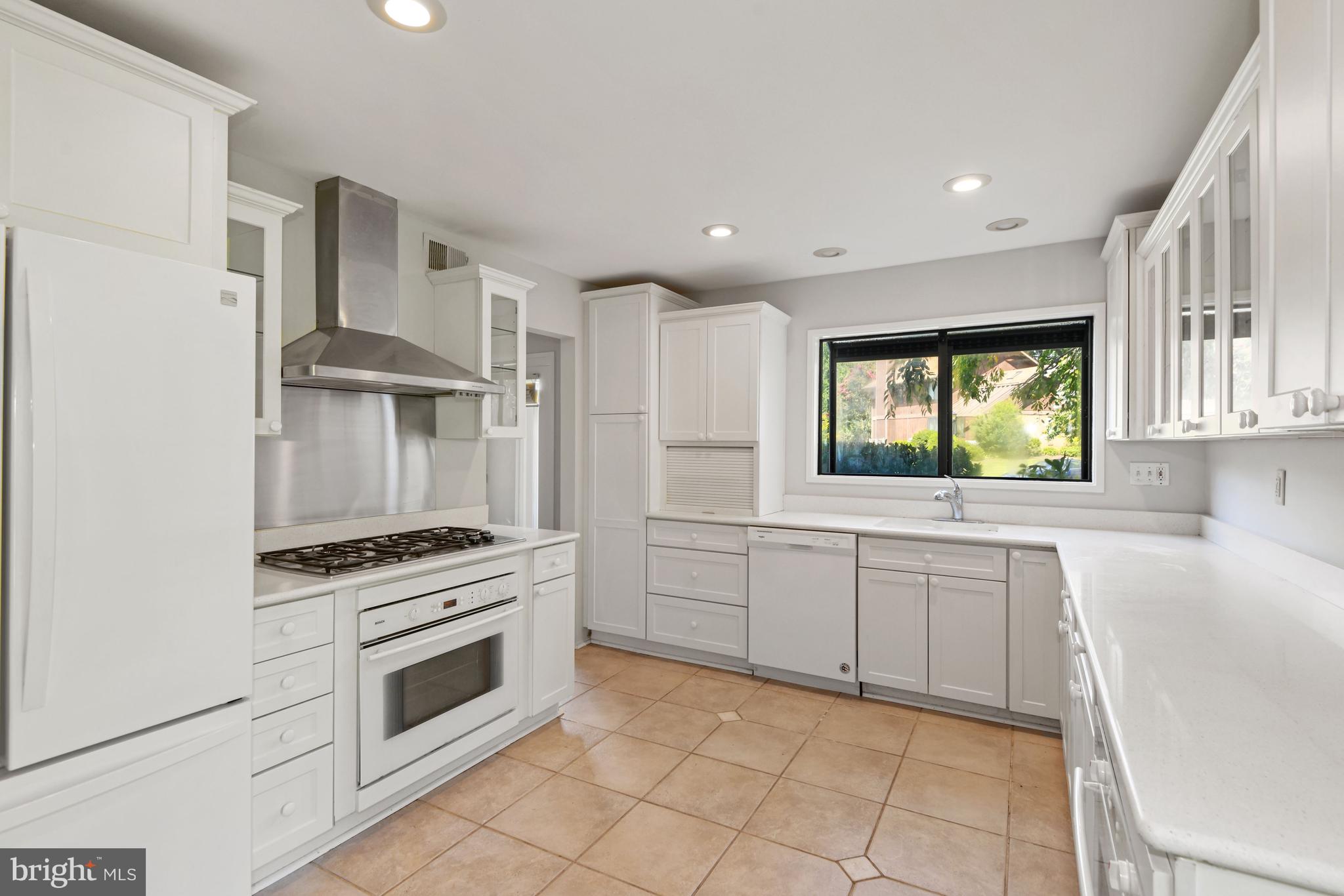 THE POINTS - Residential